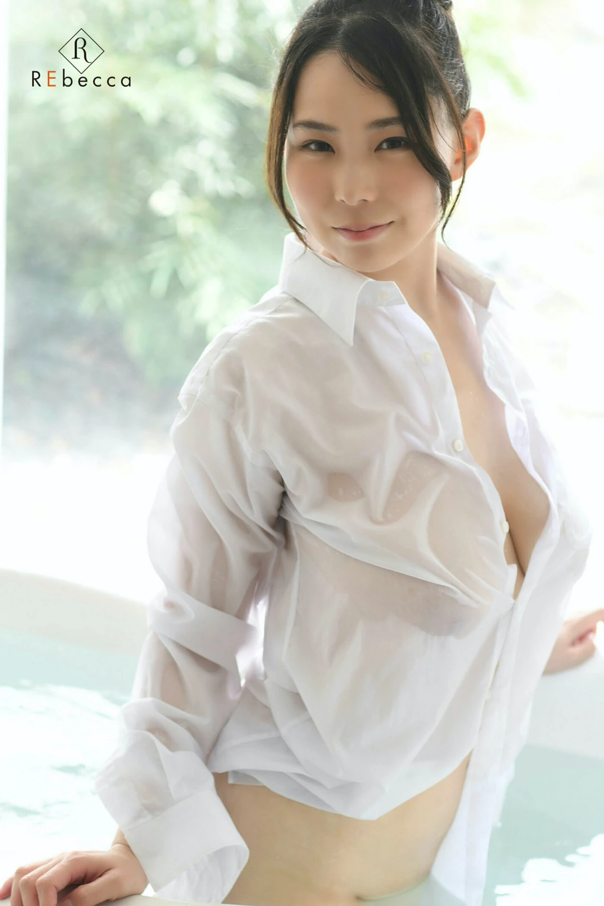Yuria Yoshine 吉根ゆりあ – Rebeccaデジタル写真集 「Yuria M Magnificent」 - P53