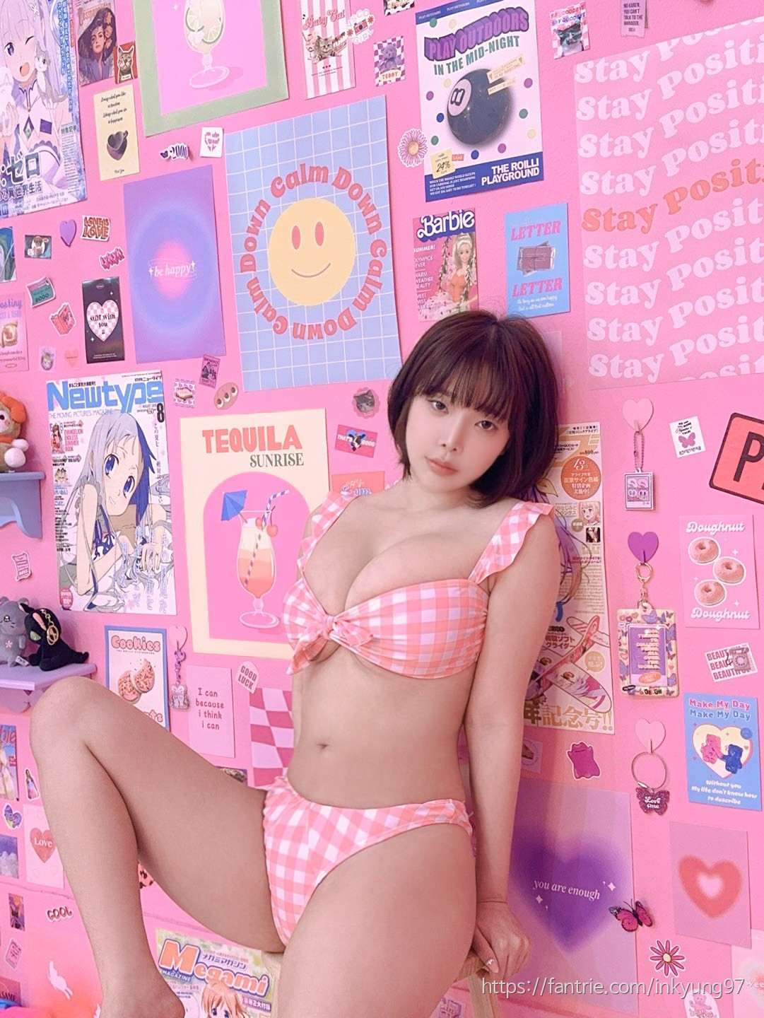 Kang In-kyung (강인경) – Pink Bikini - P22