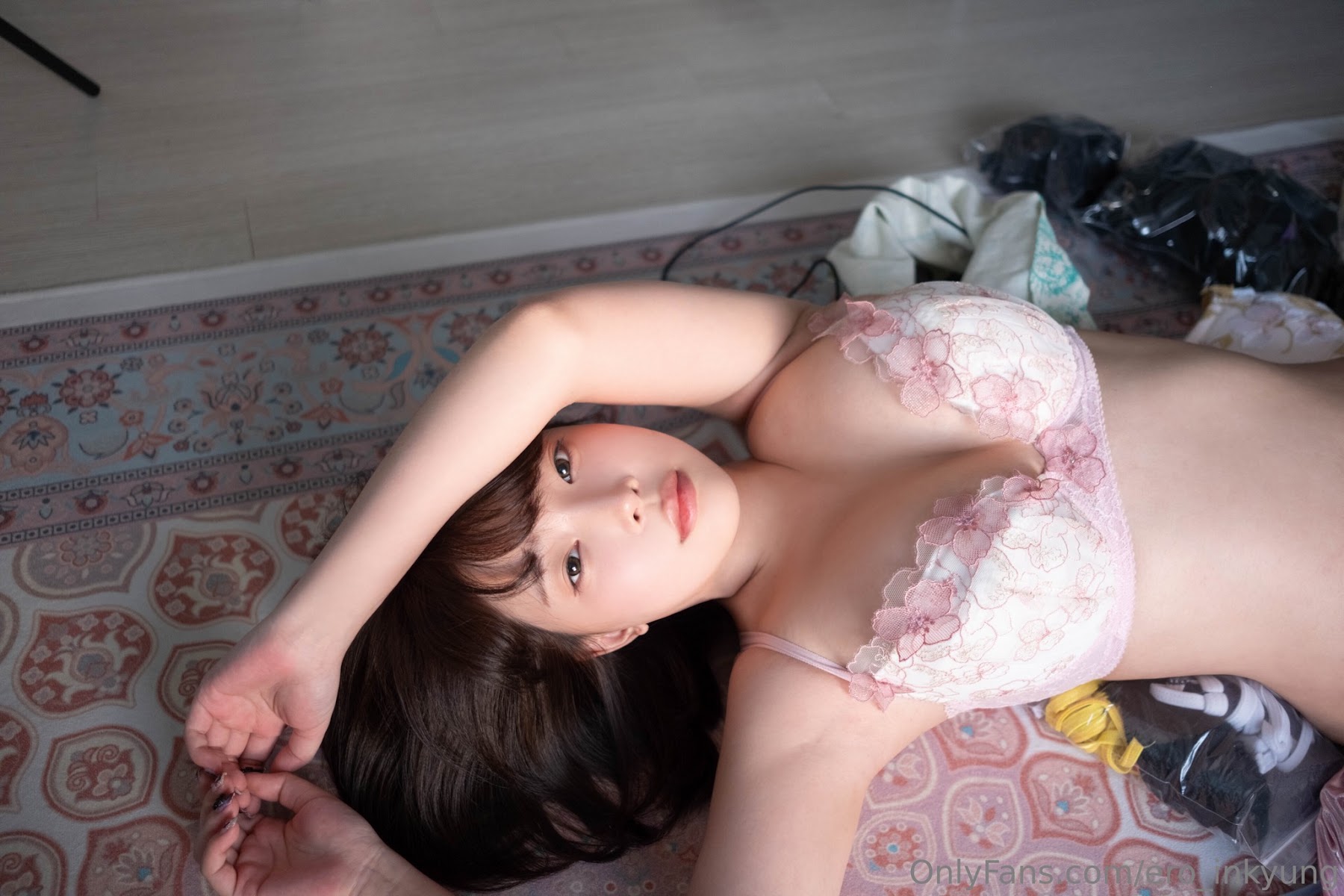 Kang In-kyung (강인경) – Pink Bikini - P41