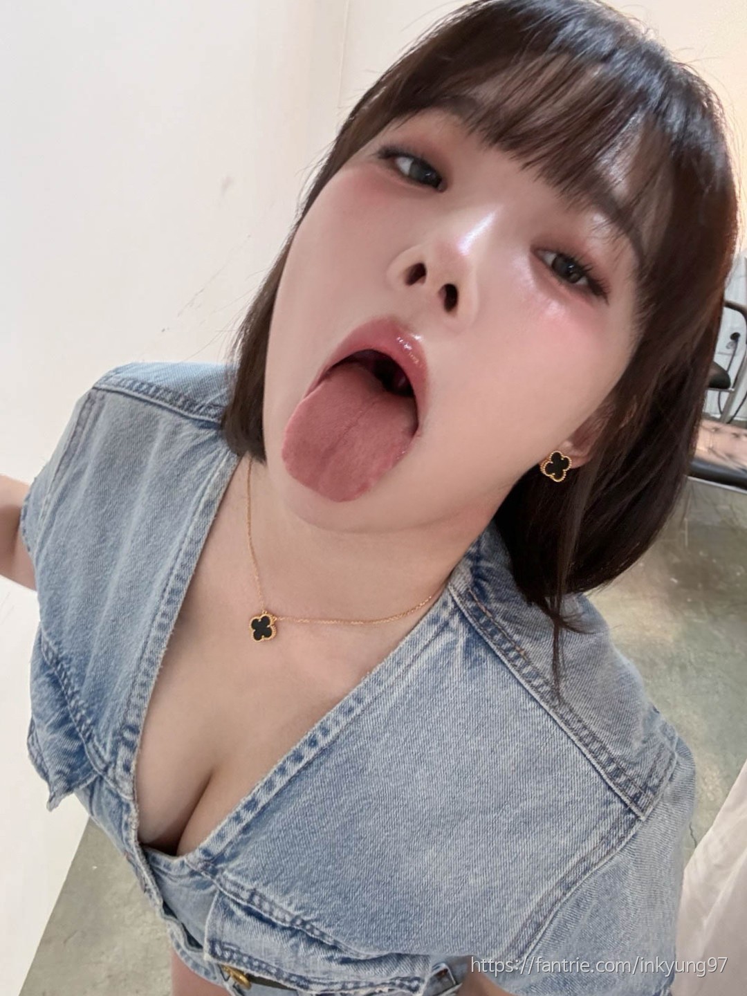 Kang In-kyung (강인경) – Pink Bikini - P57