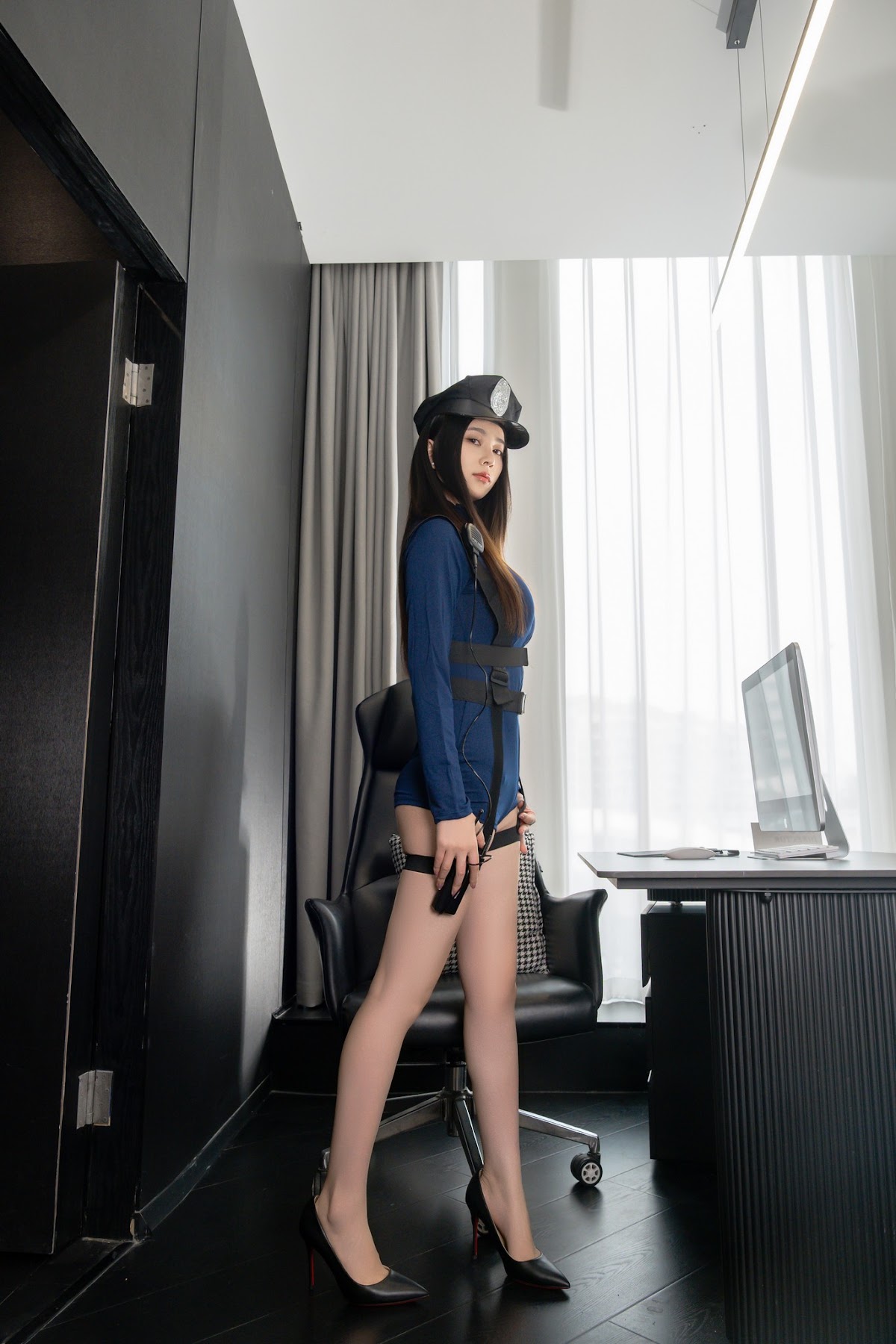 Coser@年年Nnian – 女警官 - P13