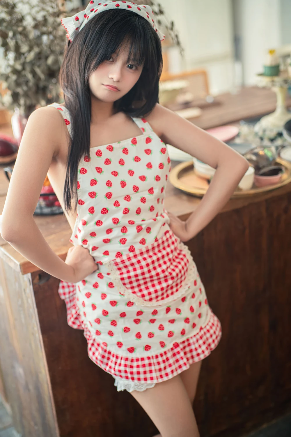 Cosplay 花音葉子 – 小厨娘 - P9