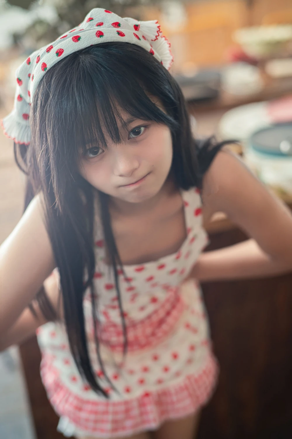 Cosplay 花音葉子 – 小厨娘 - P10