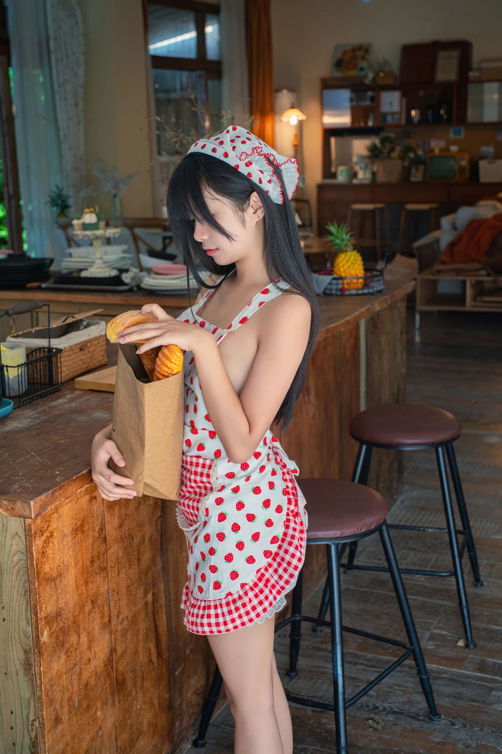 Cosplay 花音葉子 – 小厨娘 - P4