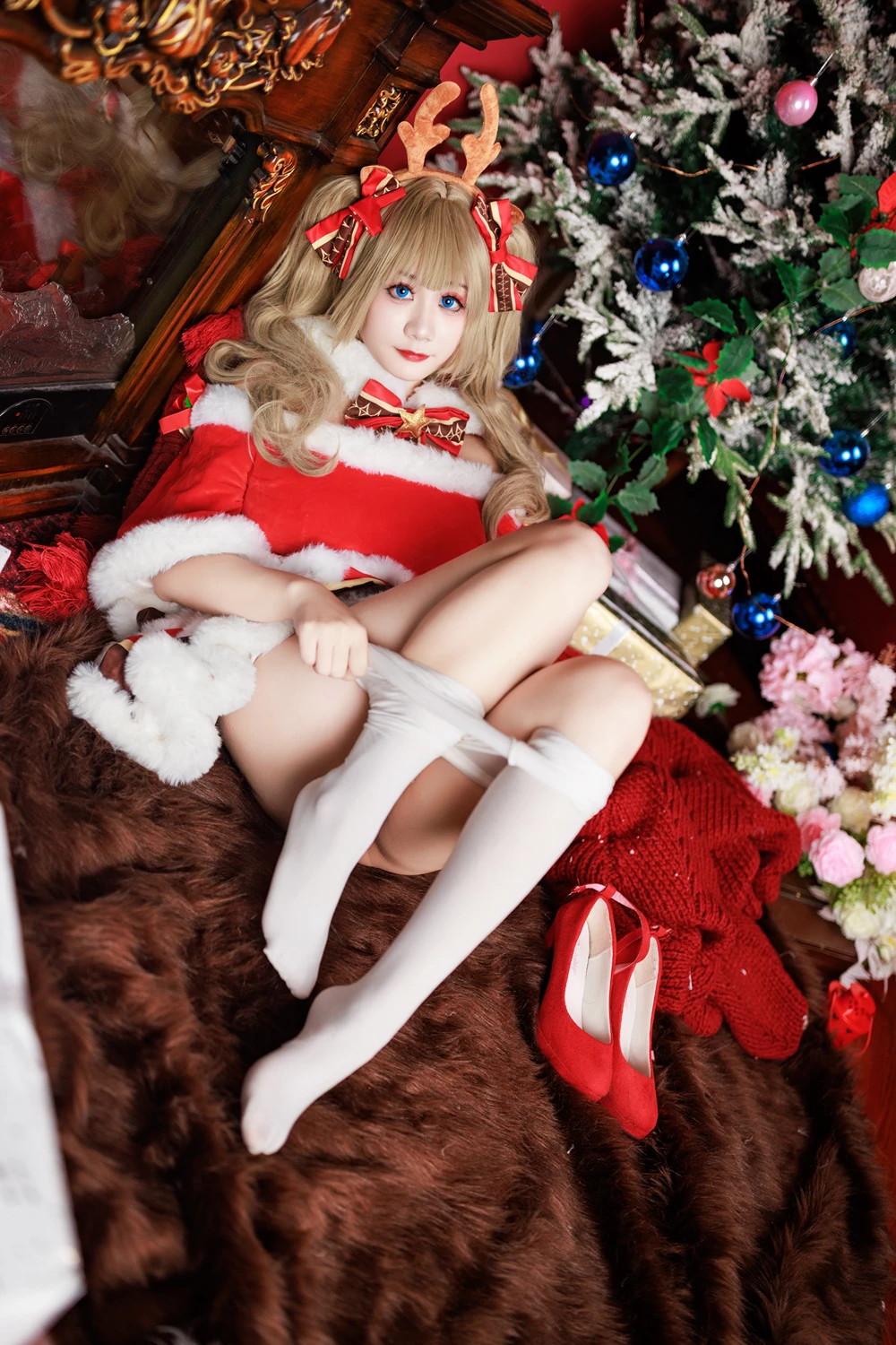 Cosplay 阿雪雪 – 圣诞芭芭拉 - P2