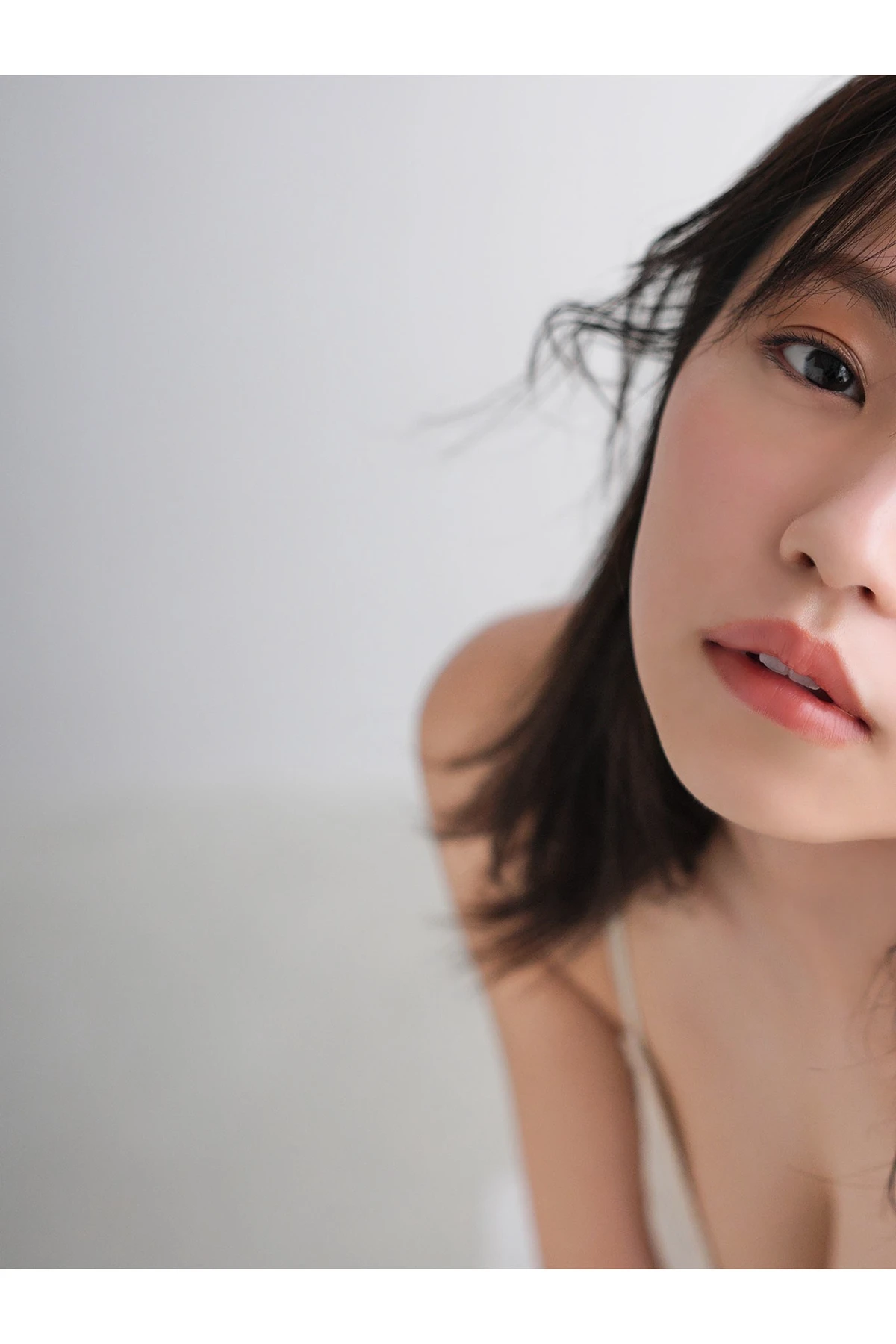Yuno Ohara 大原優乃 – SPA!デジタル写真集 「ゆめみごこち」 - P18