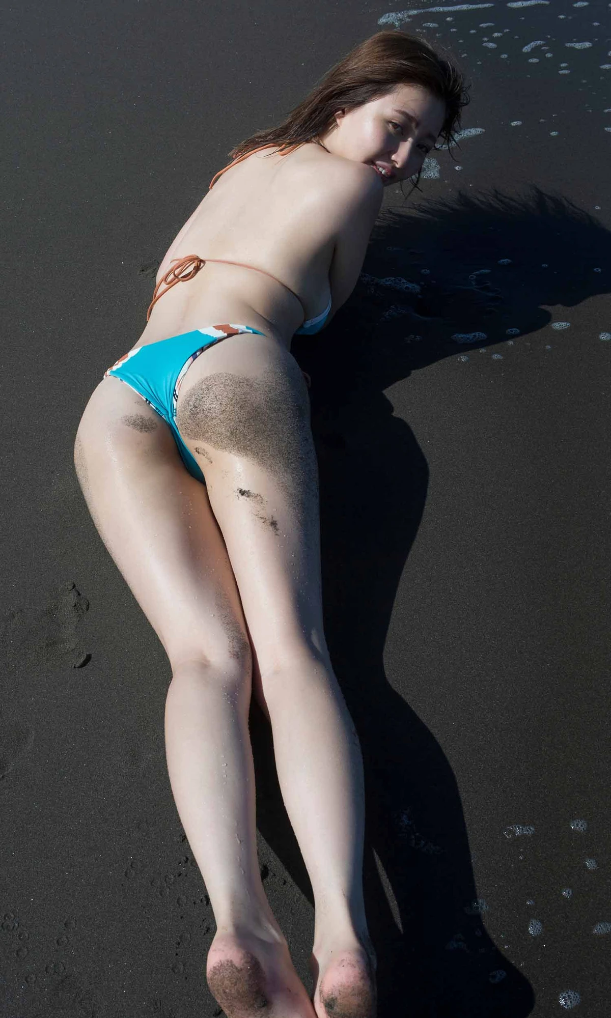Moka Hashimoto 橋本萌花 – 写真集 「好き、ガマン、ハッスル」 - P32