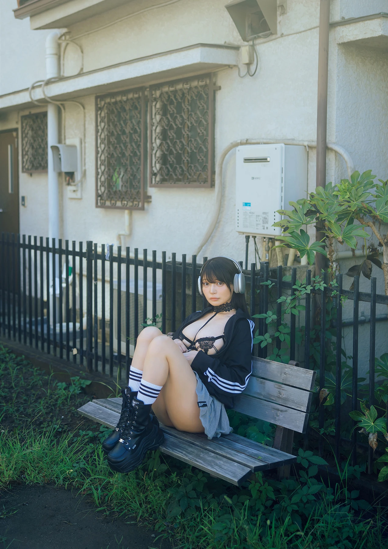 Sayaka Nitori 似鳥沙也加 – デジタル限定版 写真集 「ふれあ、」 - P10
