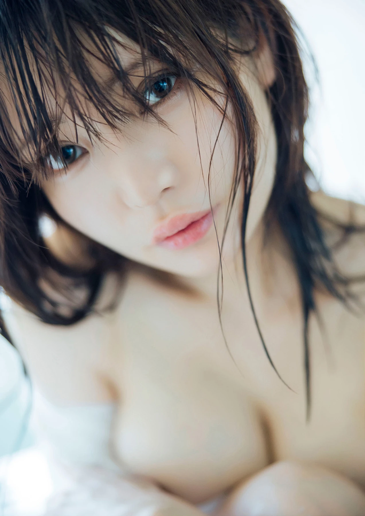 Sayaka Nitori 似鳥沙也加 – デジタル限定版 写真集 「ふれあ、」 - P64