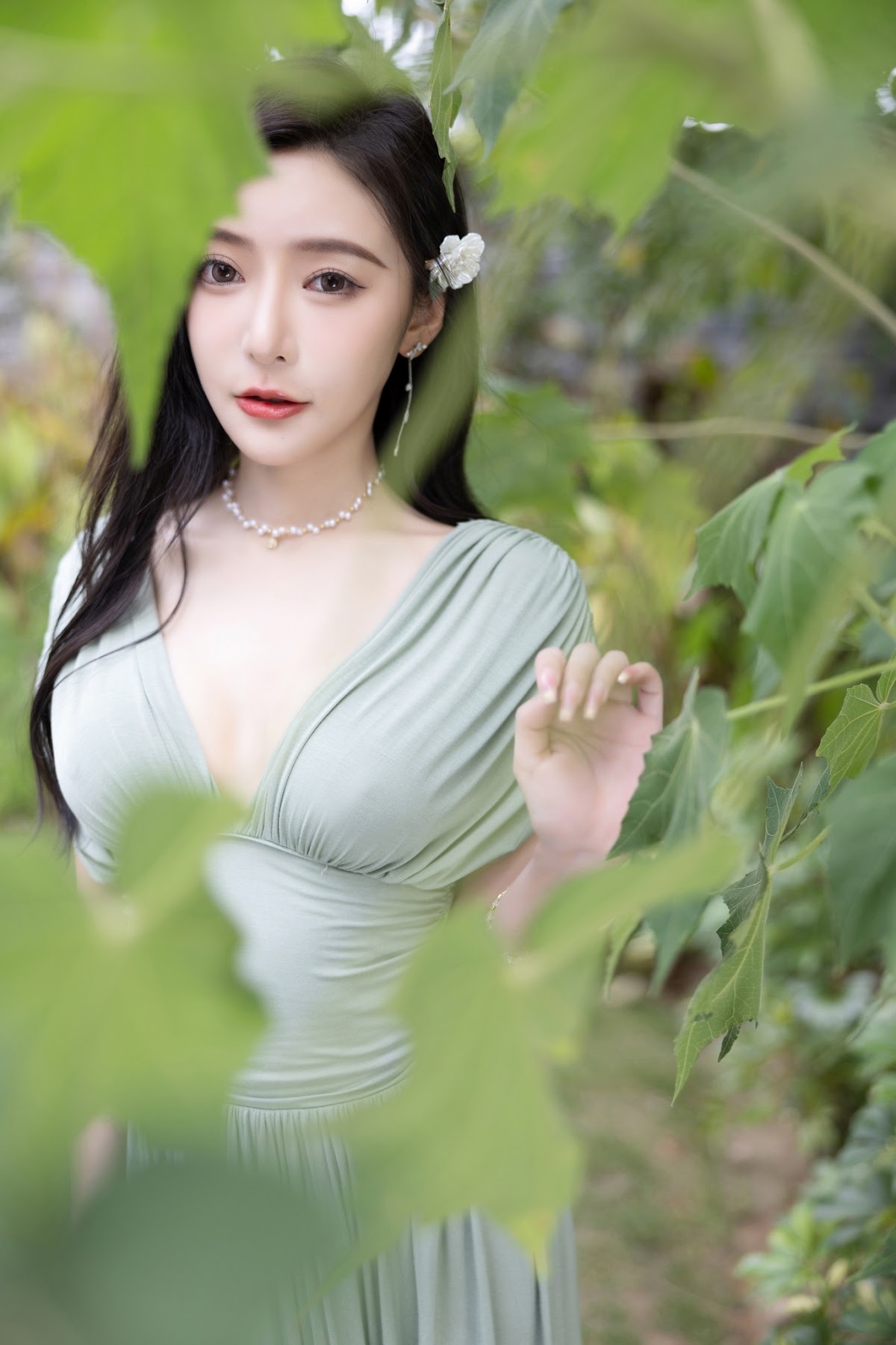 [内购无水印] 王馨瑶Yanni – 豆绿色连衣裙白色泳衣 - P17