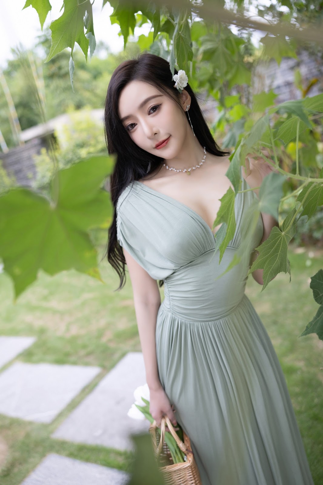 [内购无水印] 王馨瑶Yanni – 豆绿色连衣裙白色泳衣 - P20
