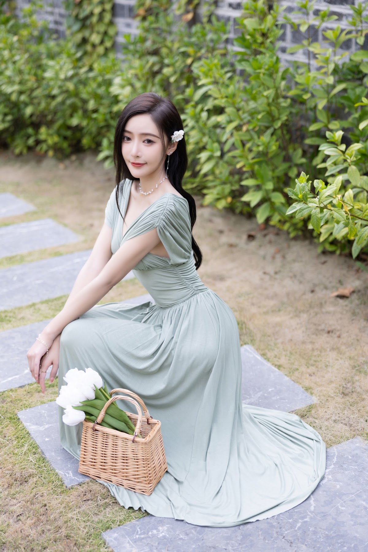 [内购无水印] 王馨瑶Yanni – 豆绿色连衣裙白色泳衣 - P7