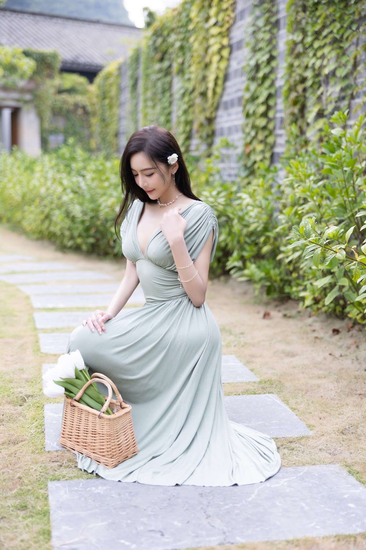[内购无水印] 王馨瑶Yanni – 豆绿色连衣裙白色泳衣 - P8