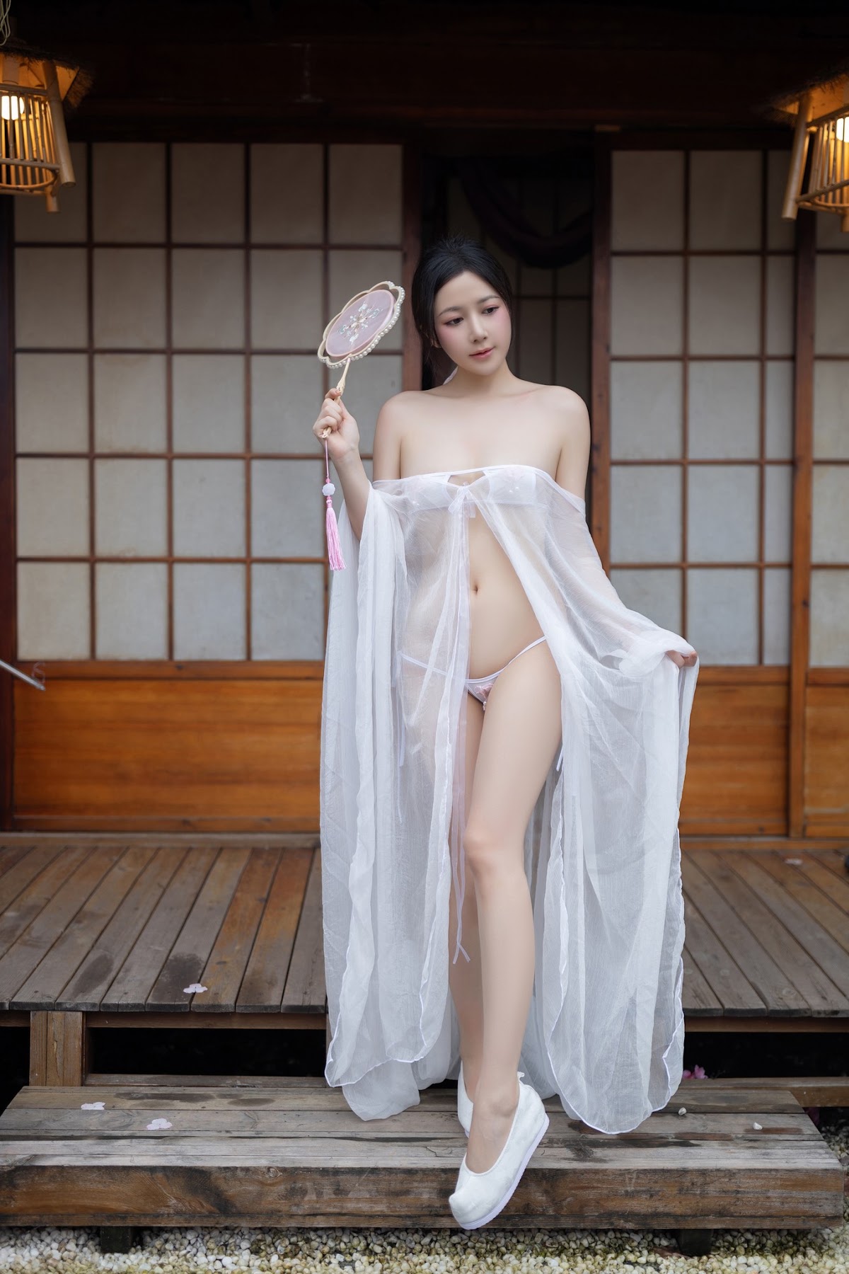 [内购无水印] 鱼子酱Fish – 花想容 - P12