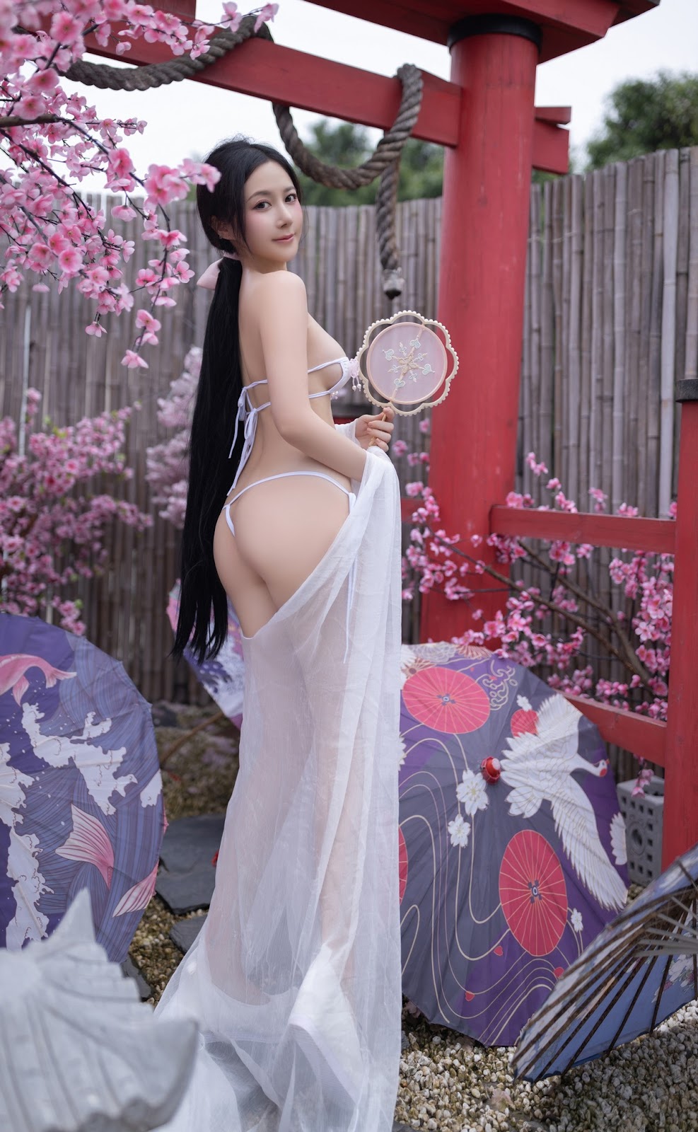 [内购无水印] 鱼子酱Fish – 花想容 - P41