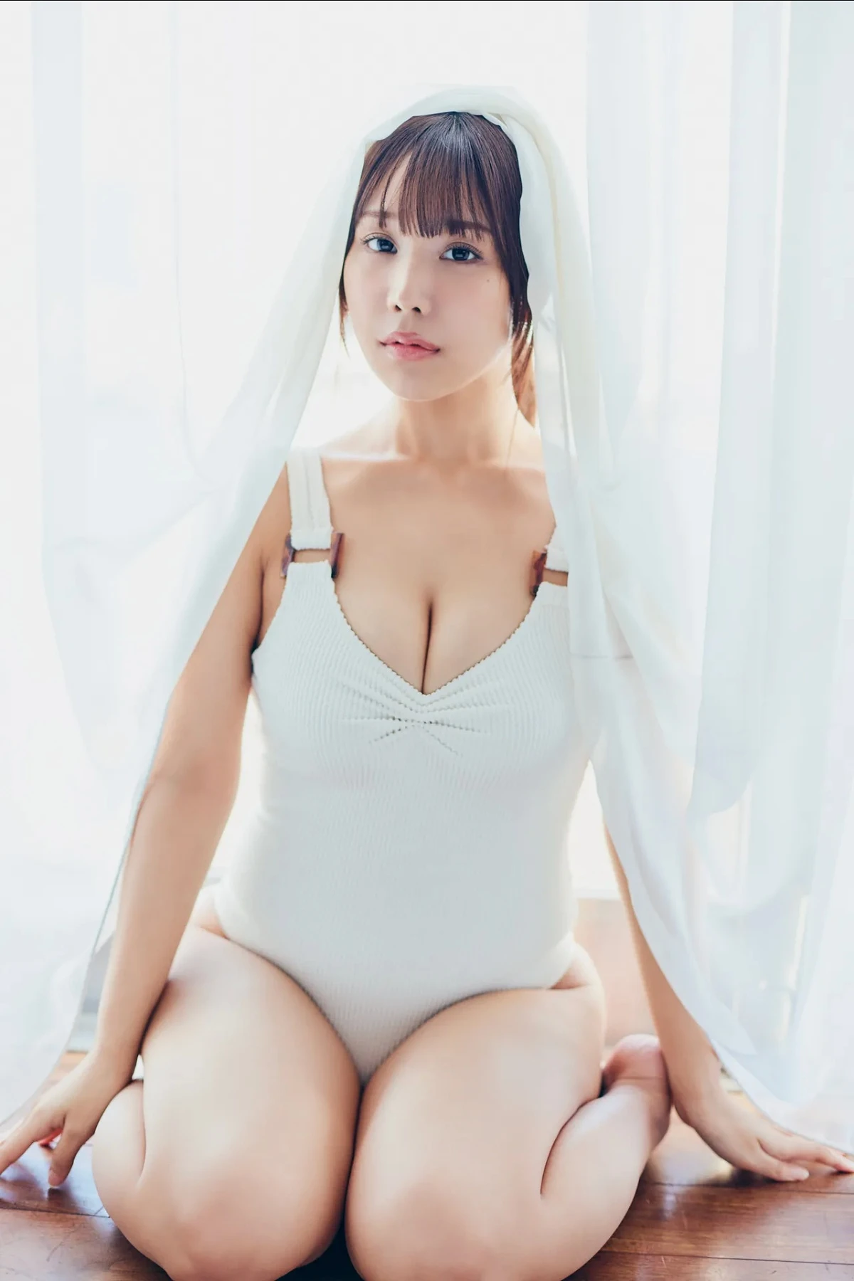 Towa Suzuki 鈴木兎羽 – FRIDAYデジタル写真集 「グラエンサー Vol.1」 - P31