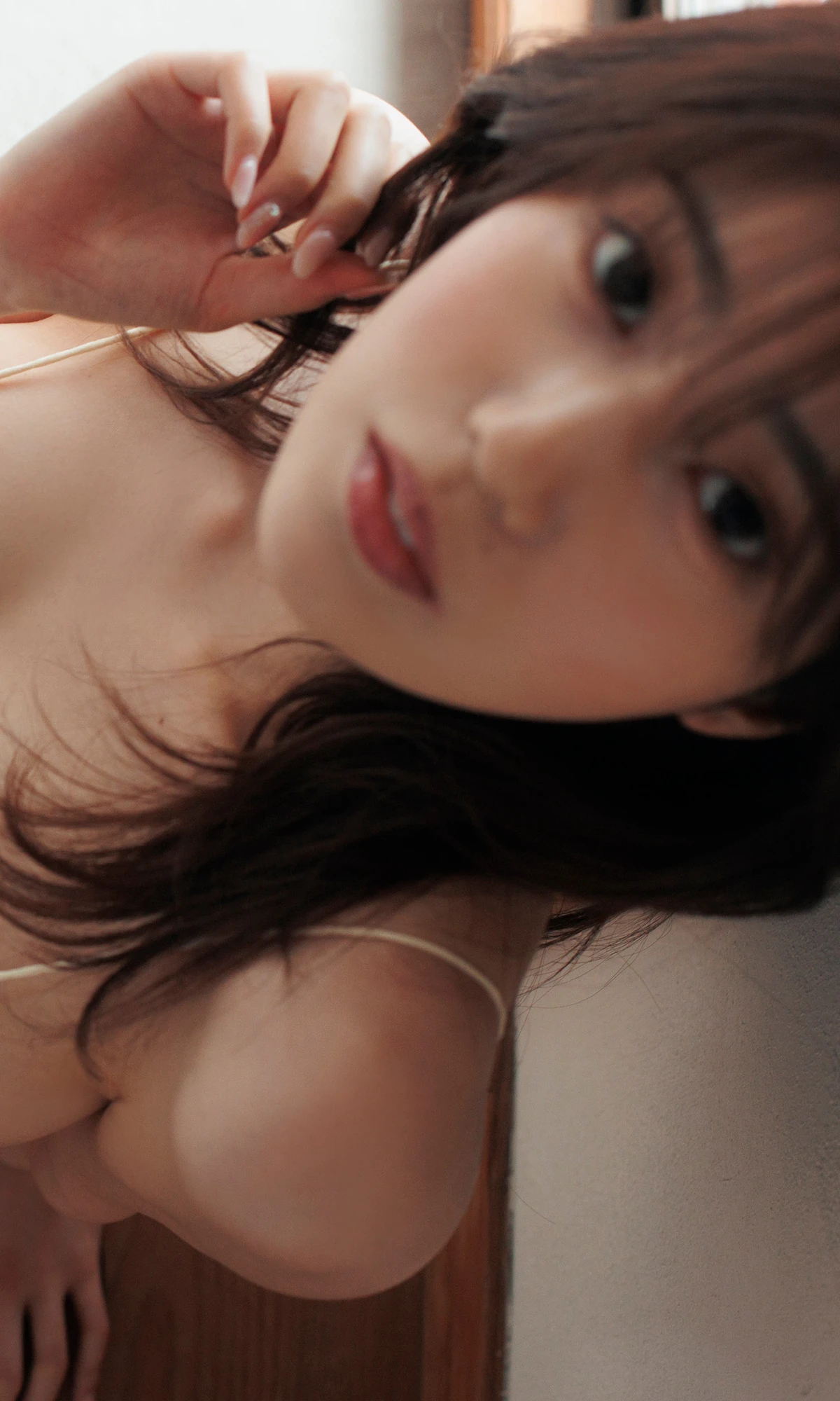 Natsuki Abe 阿部なつき – 週プレ Photo Book 「2024年の最注目株。」 - P36