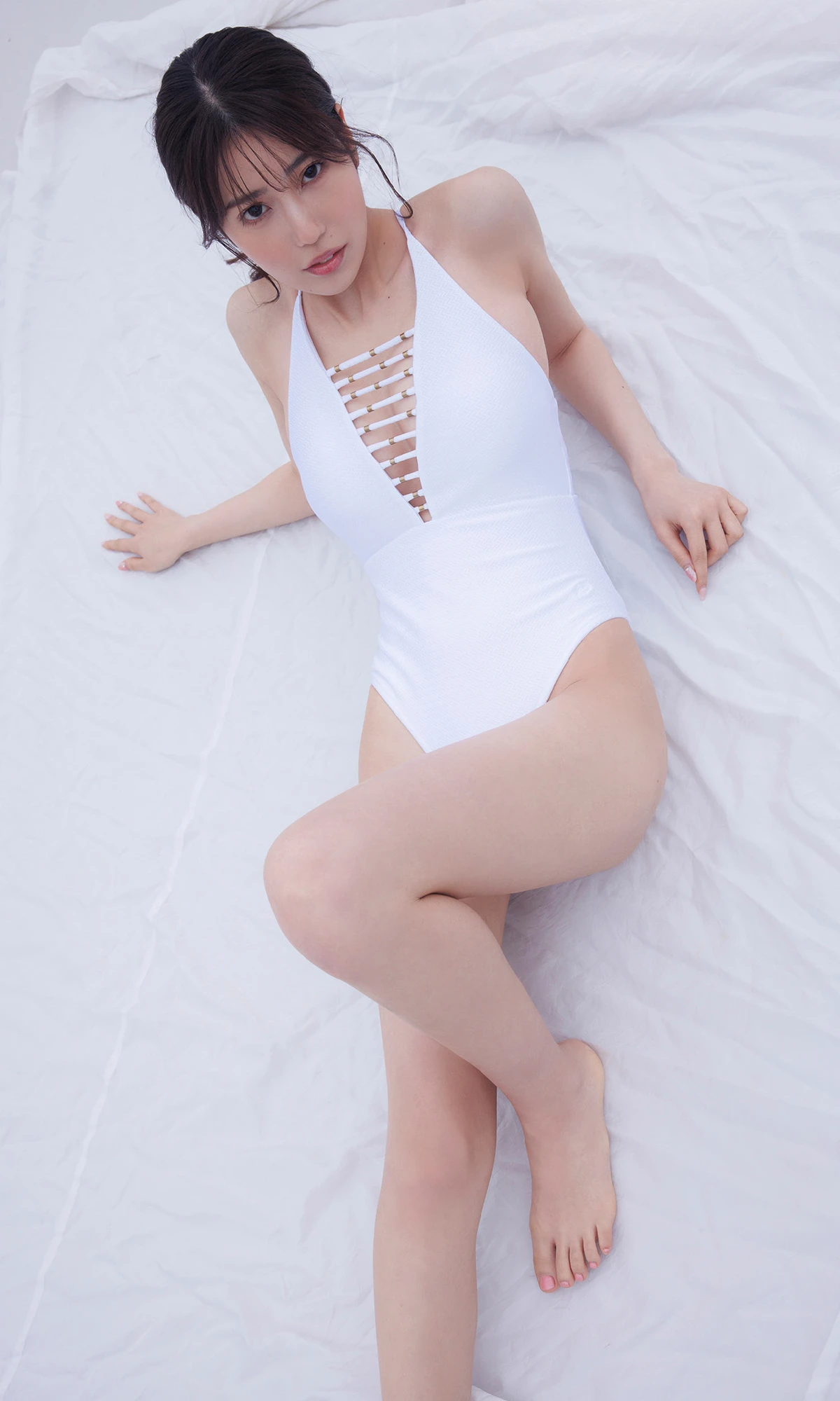 Natsuki Abe 阿部なつき – 週プレ Photo Book 「2024年の最注目株。」 - P61