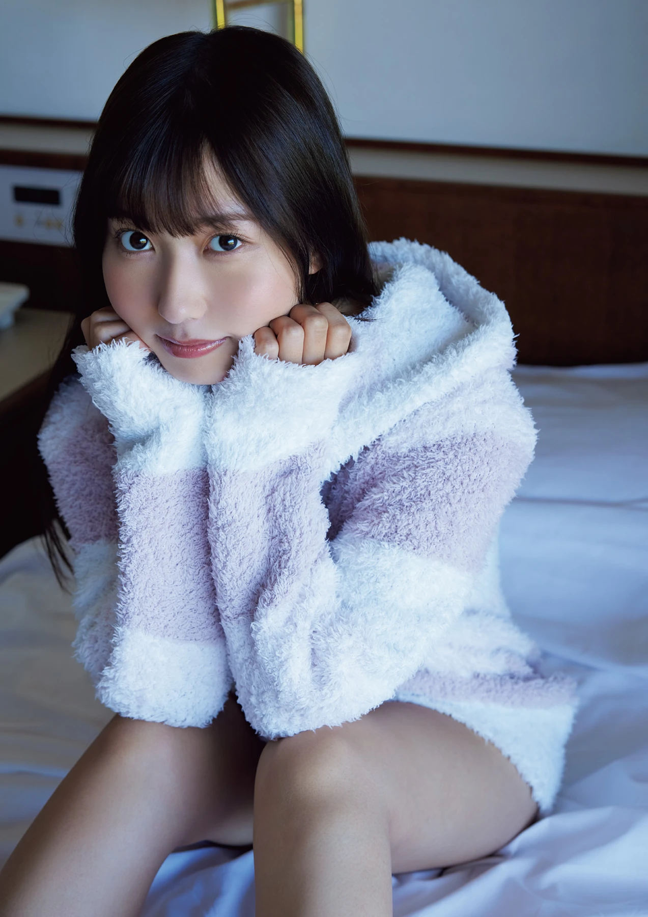 Miyu Aizawa 逢沢みゆ : 1st写真集 「相逢 sou-ai」 - P4