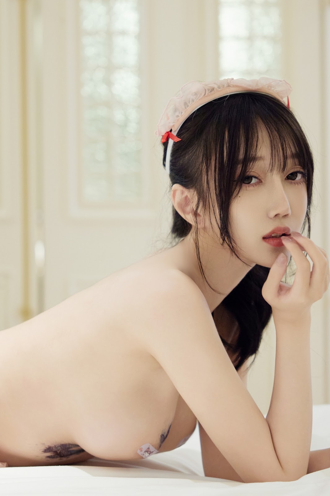 [内购无水印] 玥儿玥er – 粉色女仆 - P51