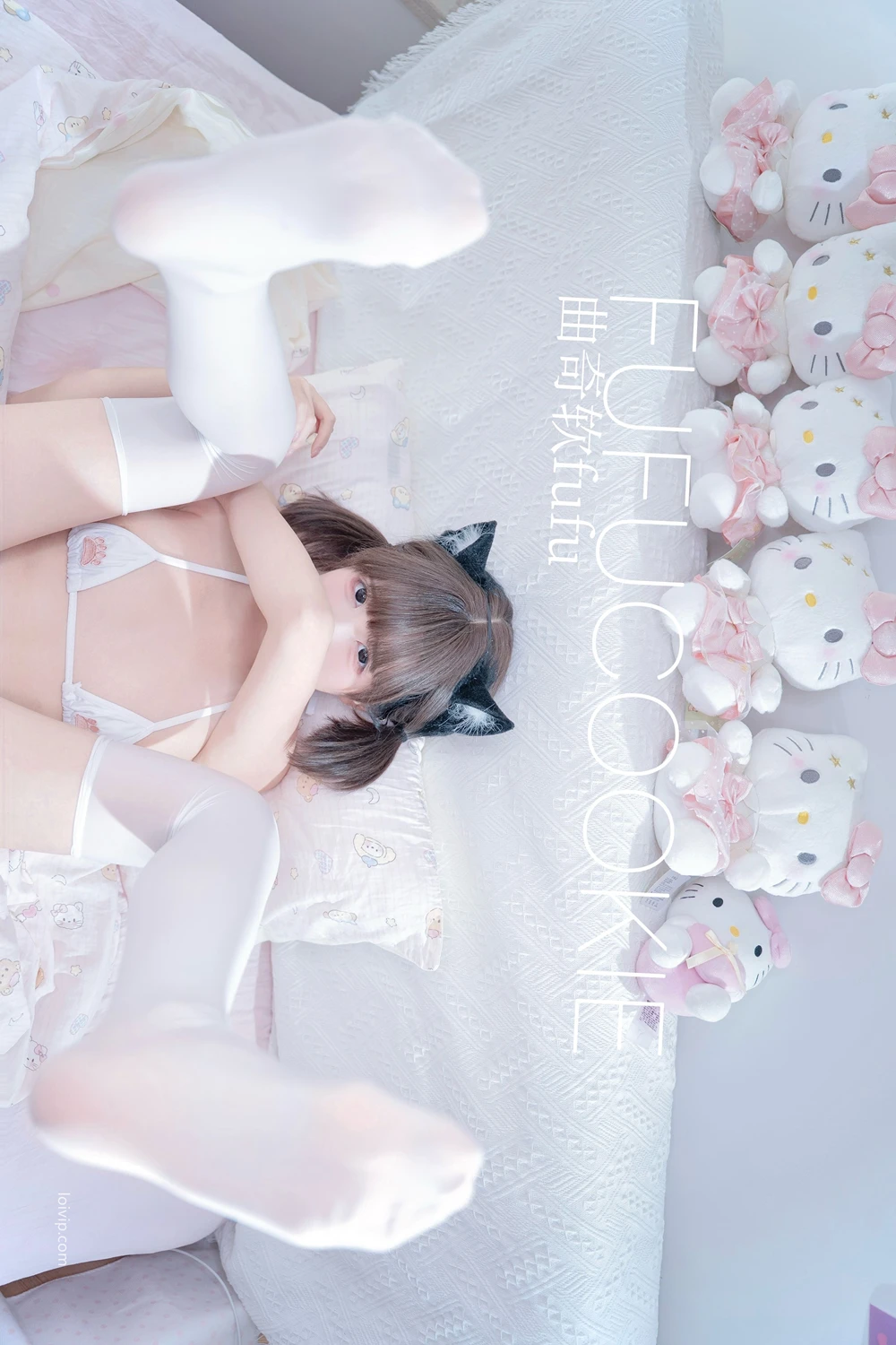Cosplay 曲奇软fufu – 居家 - P52