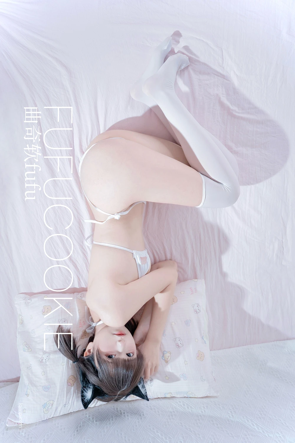 Cosplay 曲奇软fufu – 居家 - P54