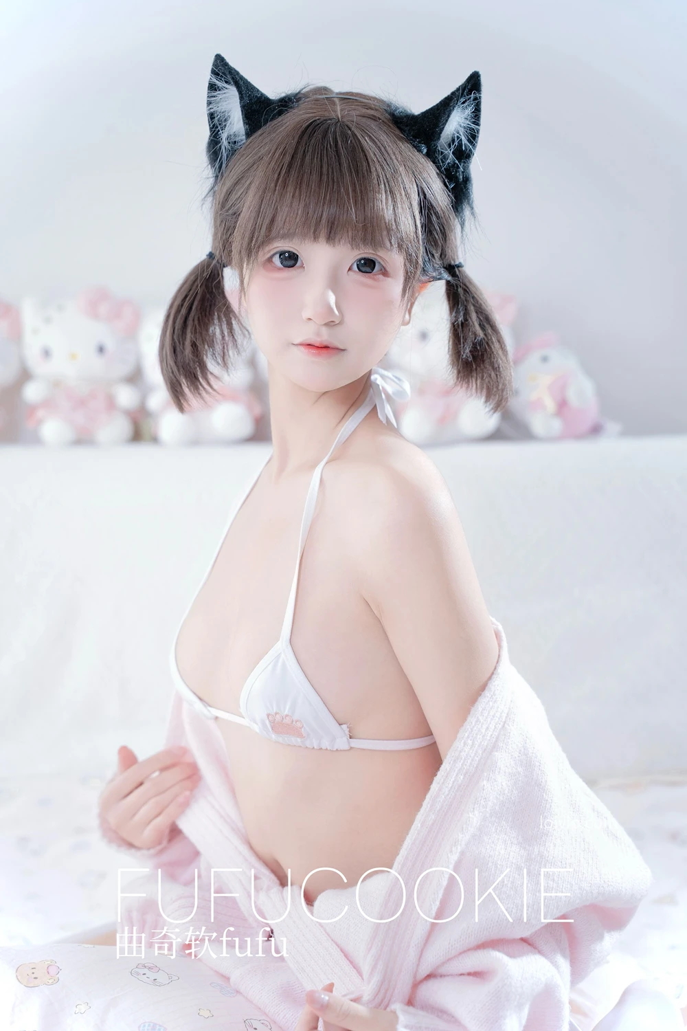 Cosplay 曲奇软fufu – 居家 - P56