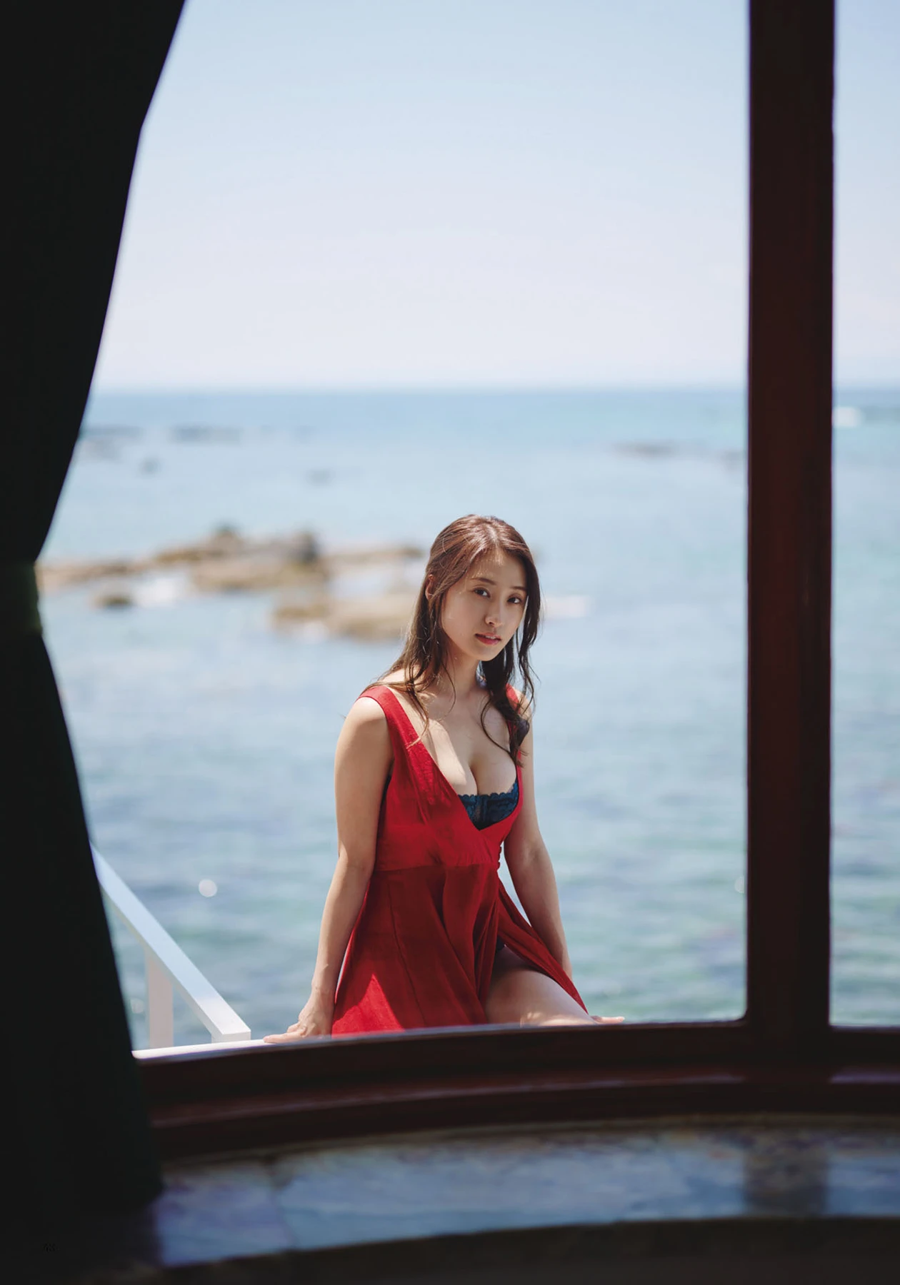 Ayano Sumida 澄田綾乃 – デジタル原色美女図鑑 「Seaside Terrace」 - P43