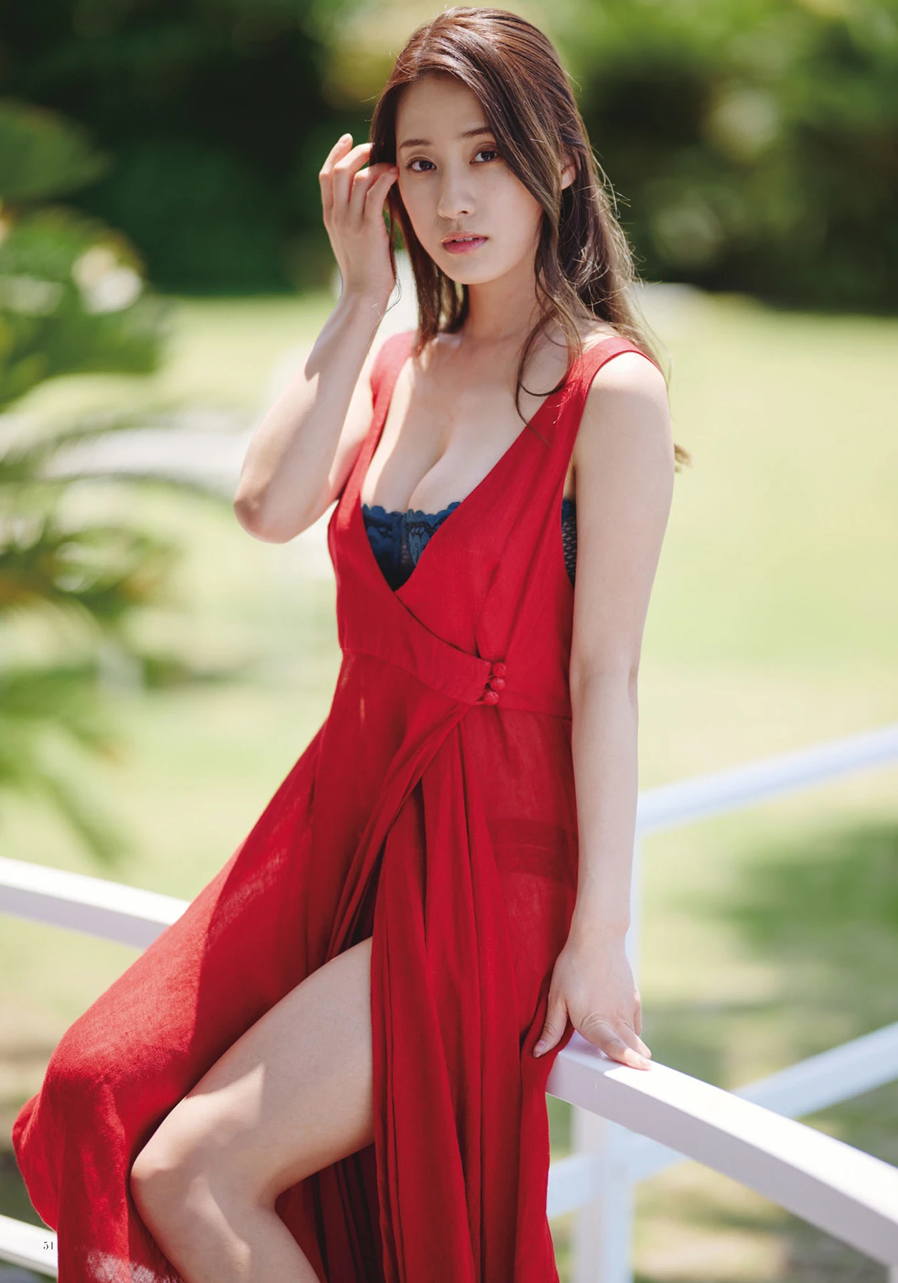 Ayano Sumida 澄田綾乃 – デジタル原色美女図鑑 「Seaside Terrace」 - P51