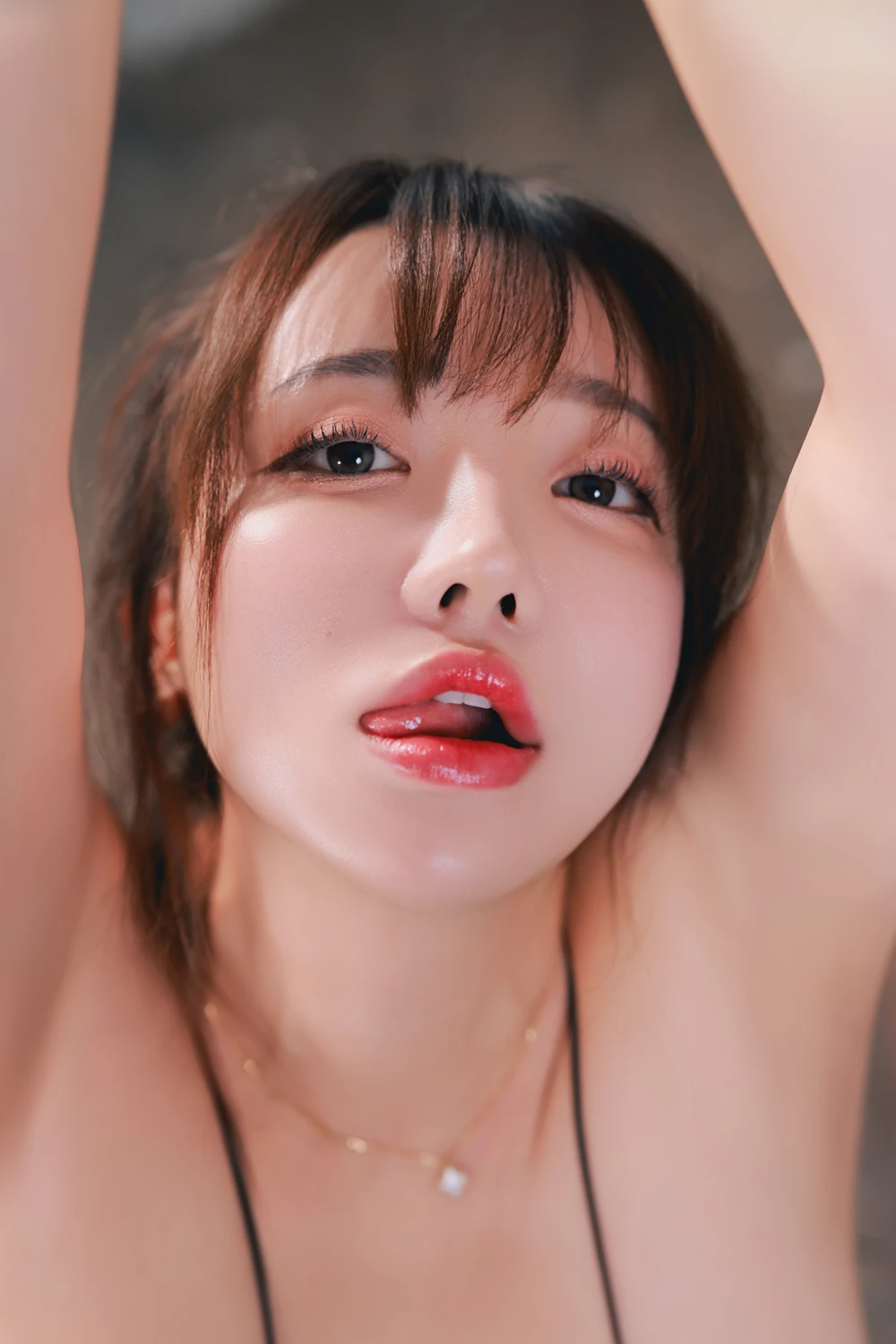 Son Yeeun 손예은 – Photobook 「Bound for Halloween」 - P90