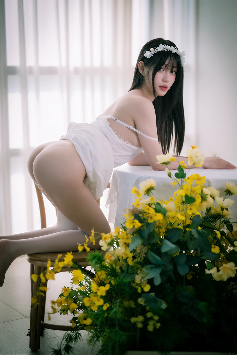 Noah 노아 – MIB Photobook 「Temptation of the EVE」 - P41