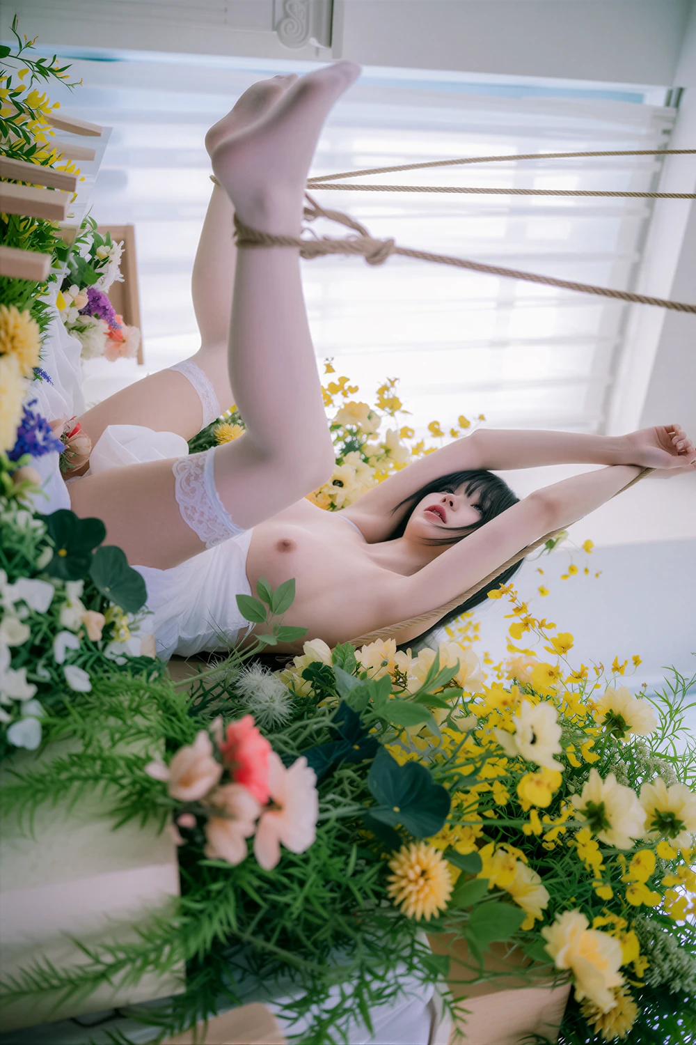 Noah 노아 – MIB Photobook 「Temptation of the EVE」 - P56