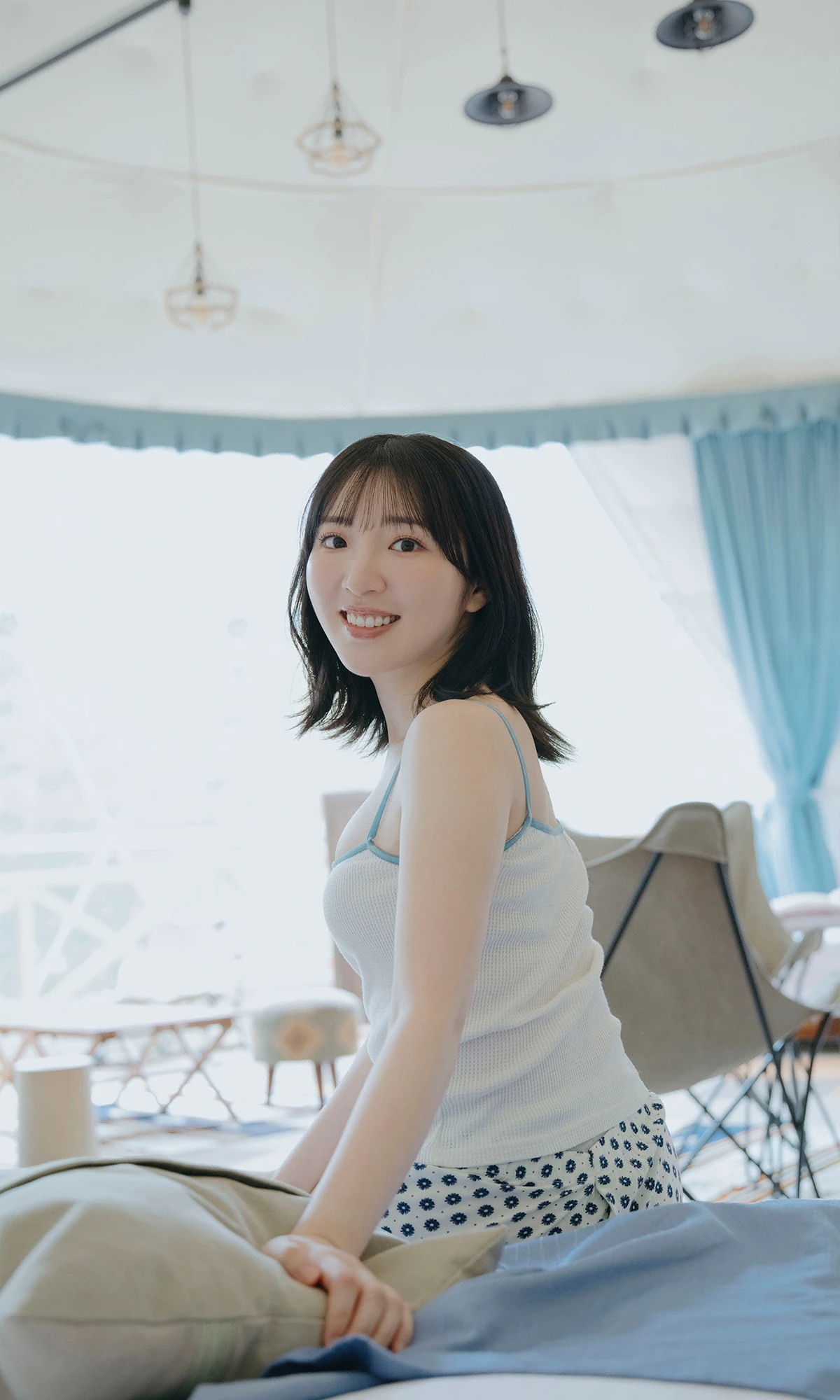 Moe Toyota 豊田萌絵 – 週プレ Photo Book 「Day by Day」 - P10
