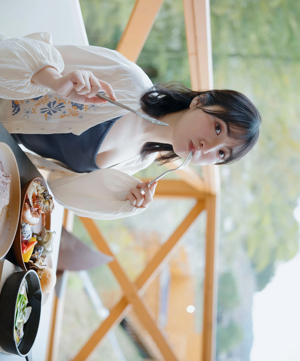 Moe Toyota 豊田萌絵 – 週プレ Photo Book 「Day by Day」 - P115