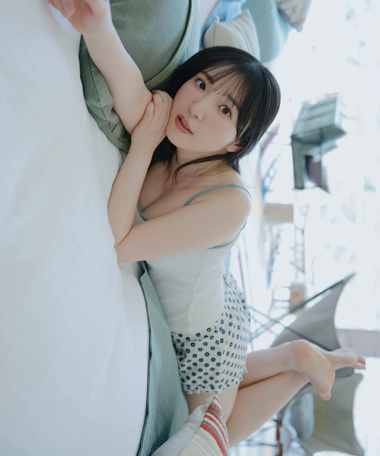 Moe Toyota 豊田萌絵 – 週プレ Photo Book 「Day by Day」 - P13