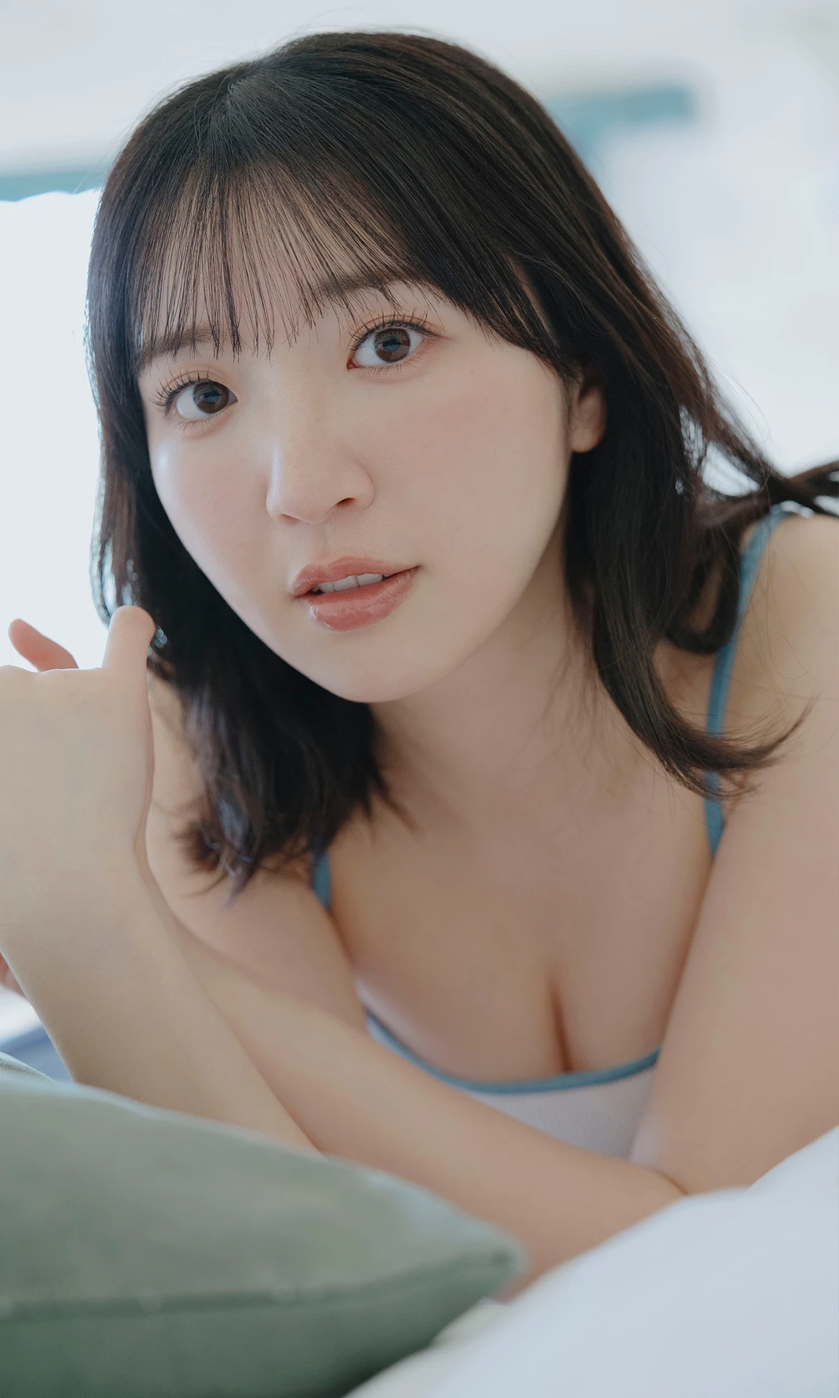 Moe Toyota 豊田萌絵 – 週プレ Photo Book 「Day by Day」 - P17