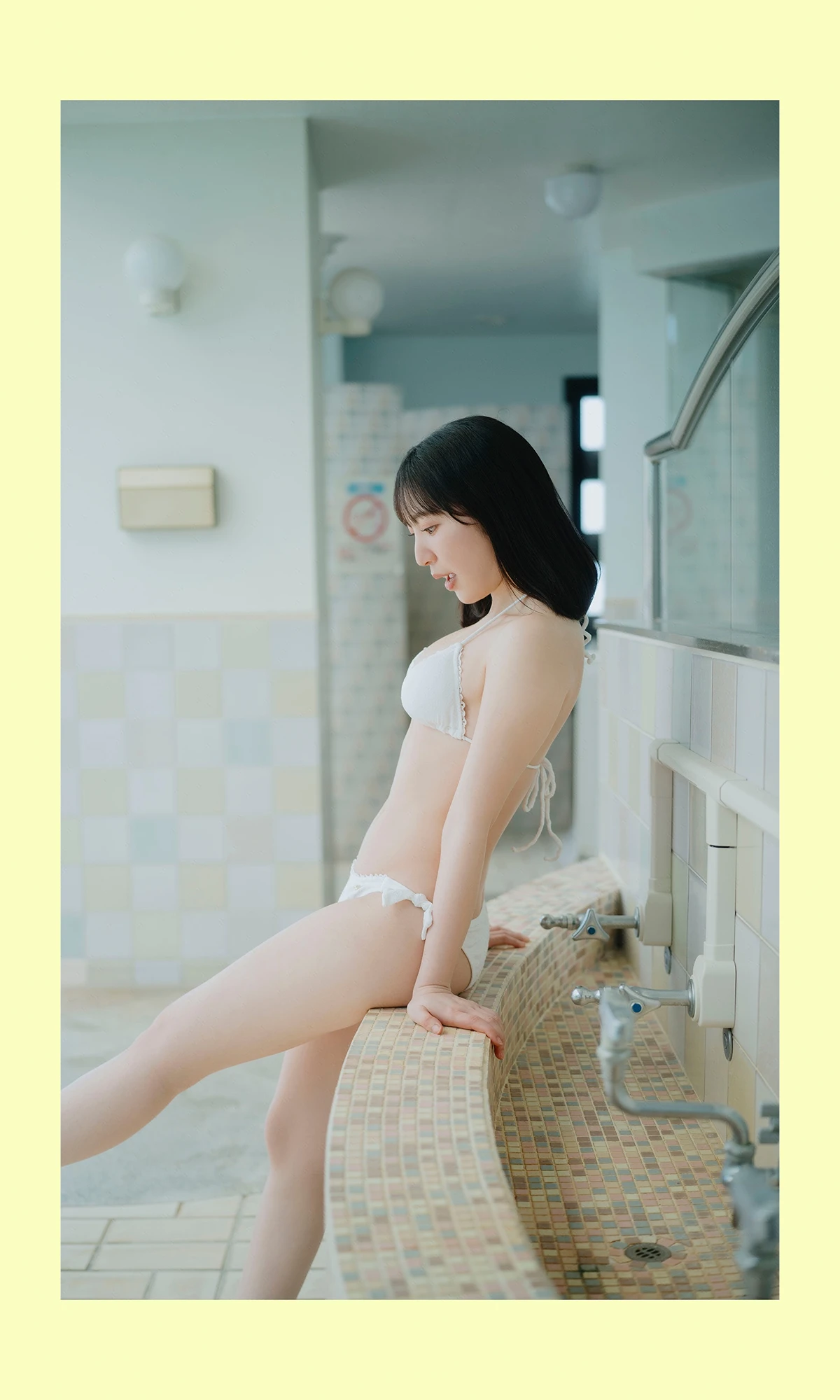 Moe Toyota 豊田萌絵 – 週プレ Photo Book 「Day by Day」 - P21