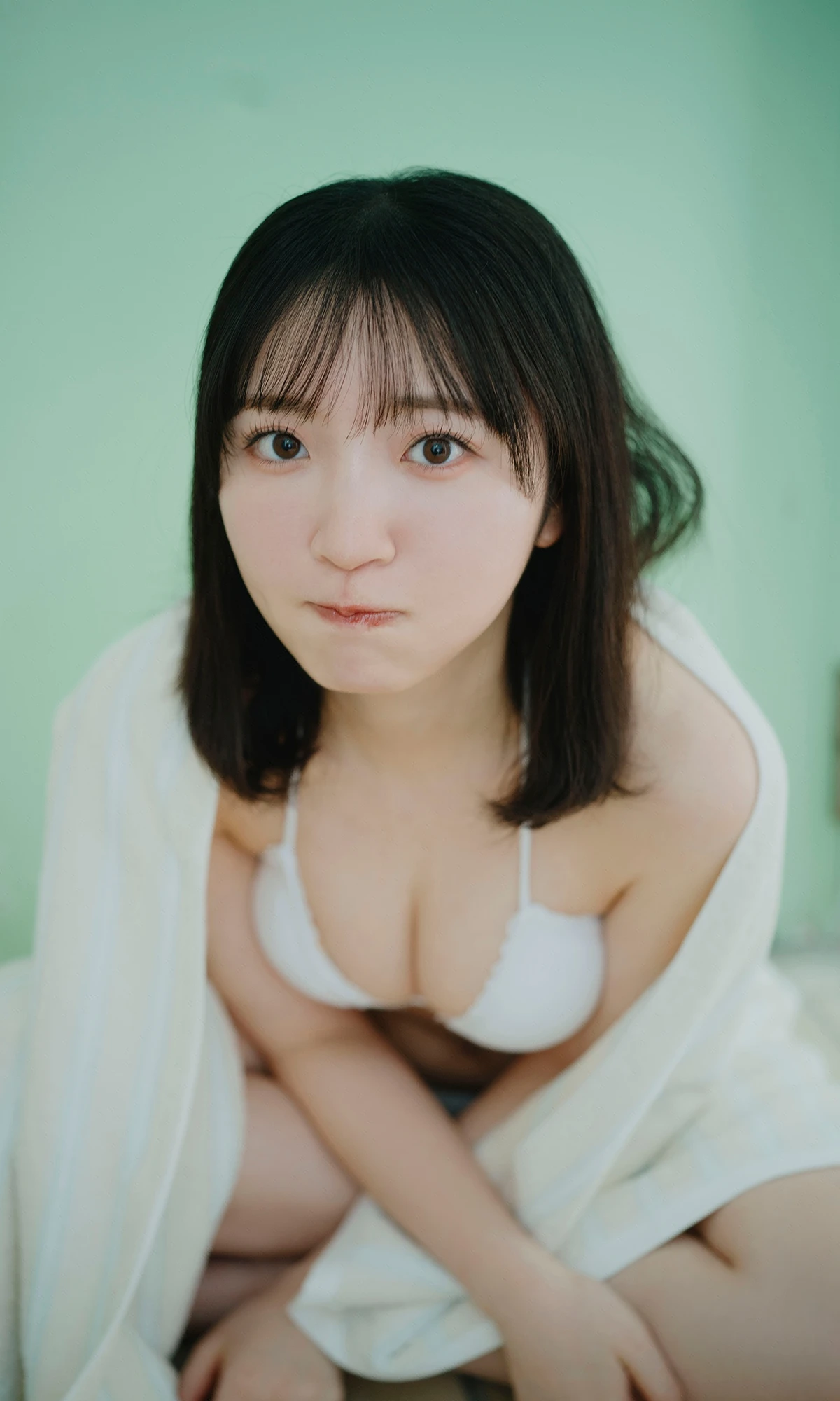 Moe Toyota 豊田萌絵 – 週プレ Photo Book 「Day by Day」 - P24