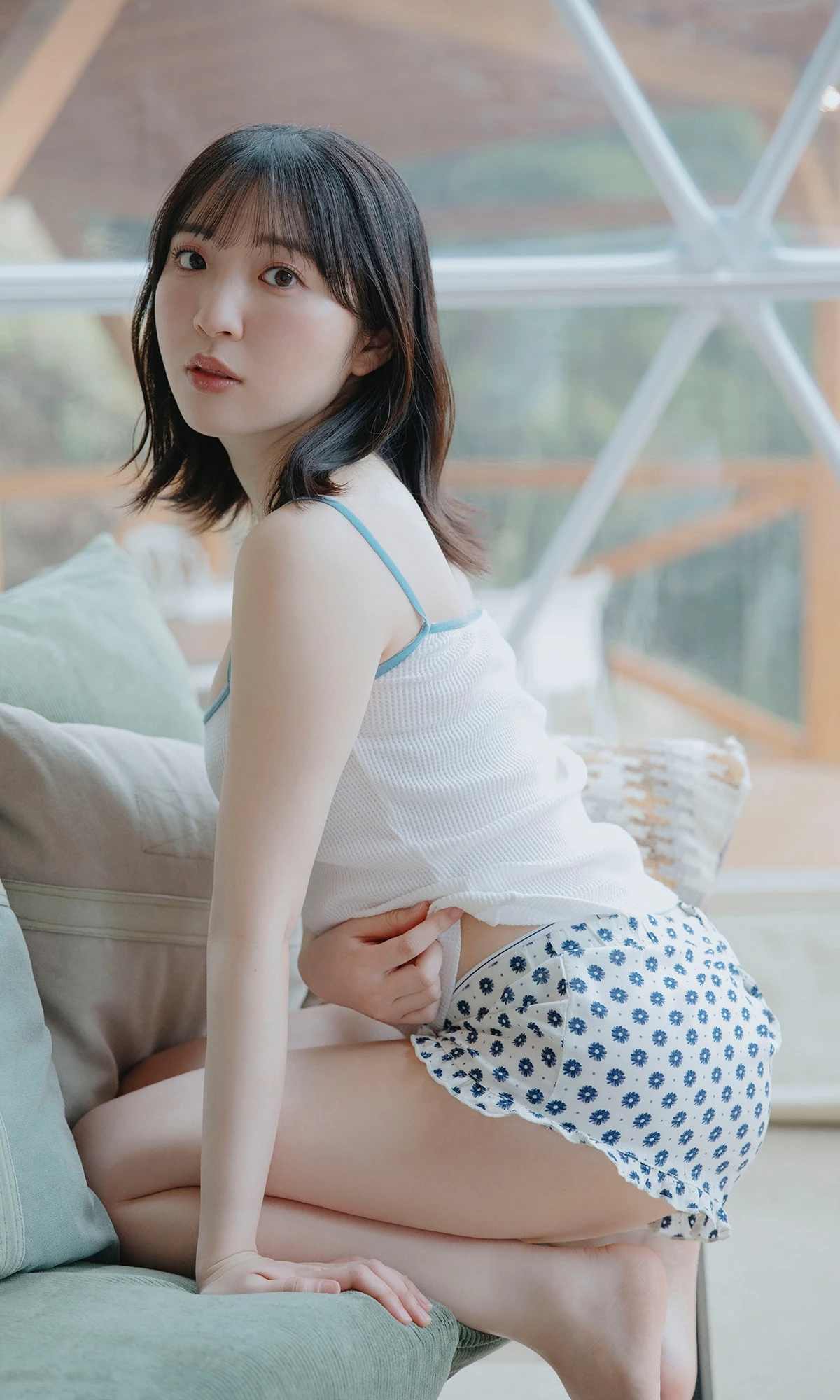 Moe Toyota 豊田萌絵 – 週プレ Photo Book 「Day by Day」 - P3
