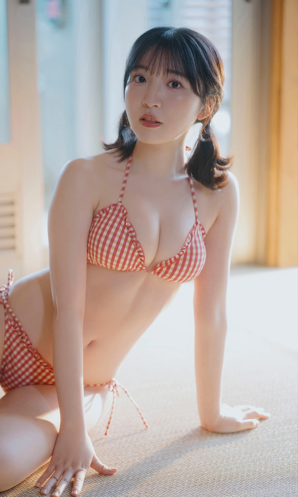 Moe Toyota 豊田萌絵 – 週プレ Photo Book 「Day by Day」 - P56