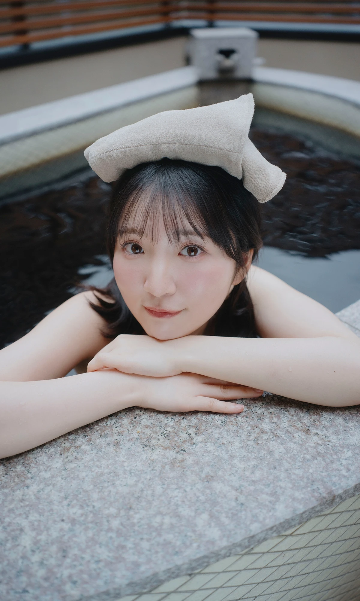 Moe Toyota 豊田萌絵 – 週プレ Photo Book 「Day by Day」 - P66