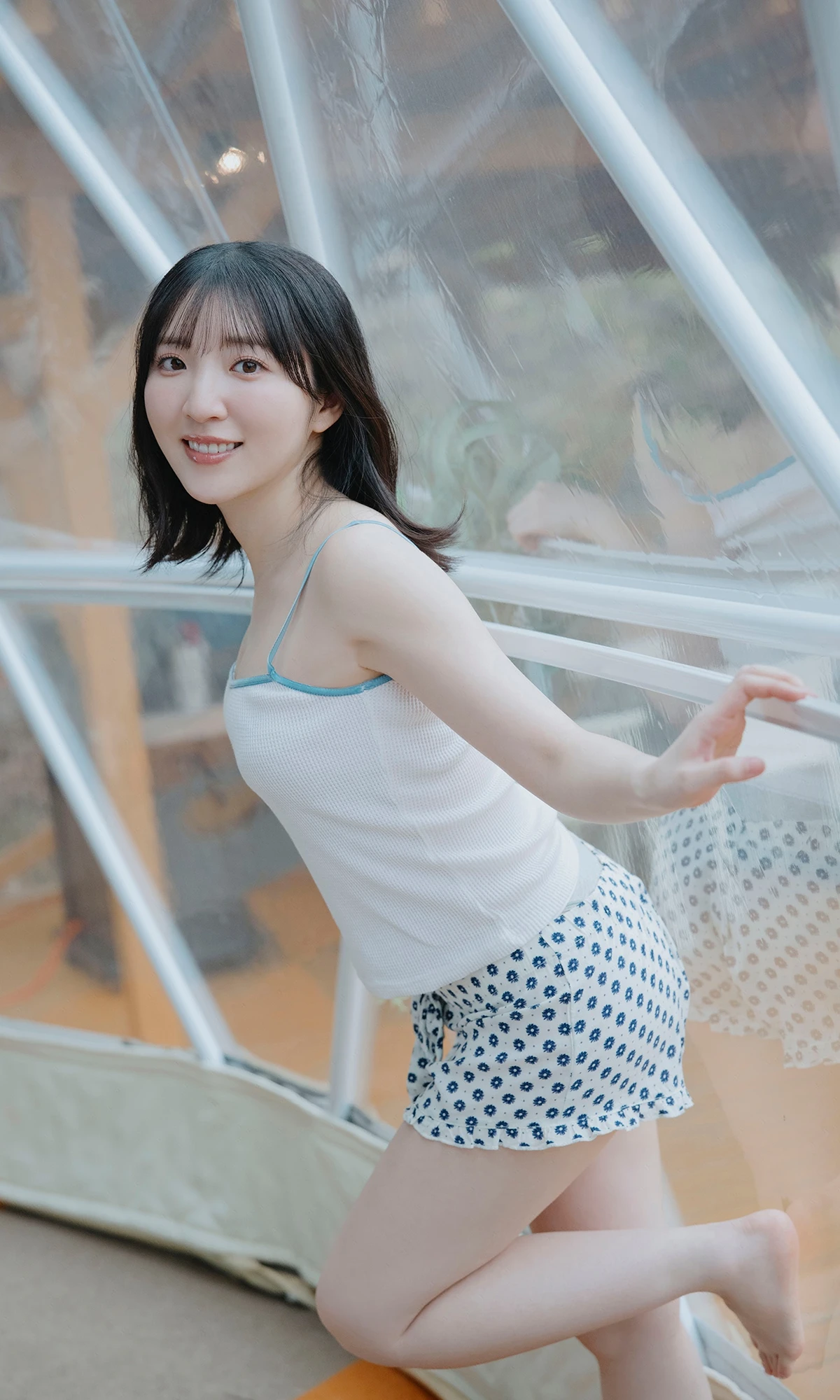 Moe Toyota 豊田萌絵 – 週プレ Photo Book 「Day by Day」 - P8