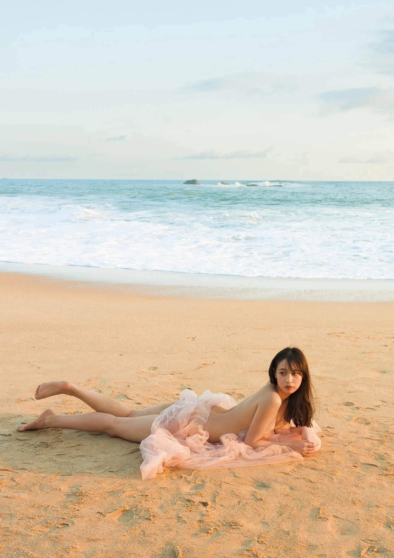 Aoi Mizobata 溝端葵 – 1st写真集 「あおいままで。」 - P142