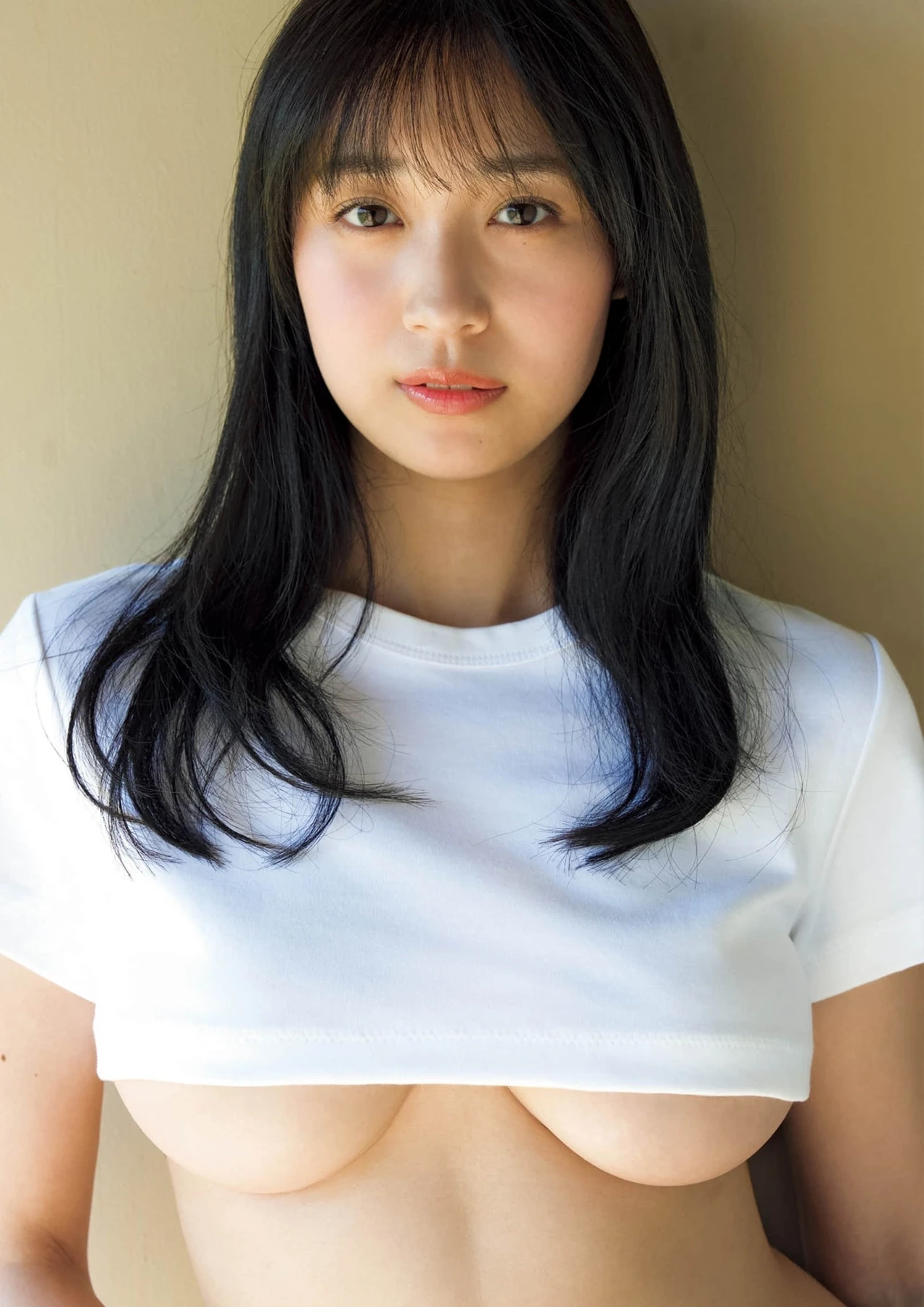 Aoi Mizobata 溝端葵 – 1st写真集 「あおいままで。」 - P5