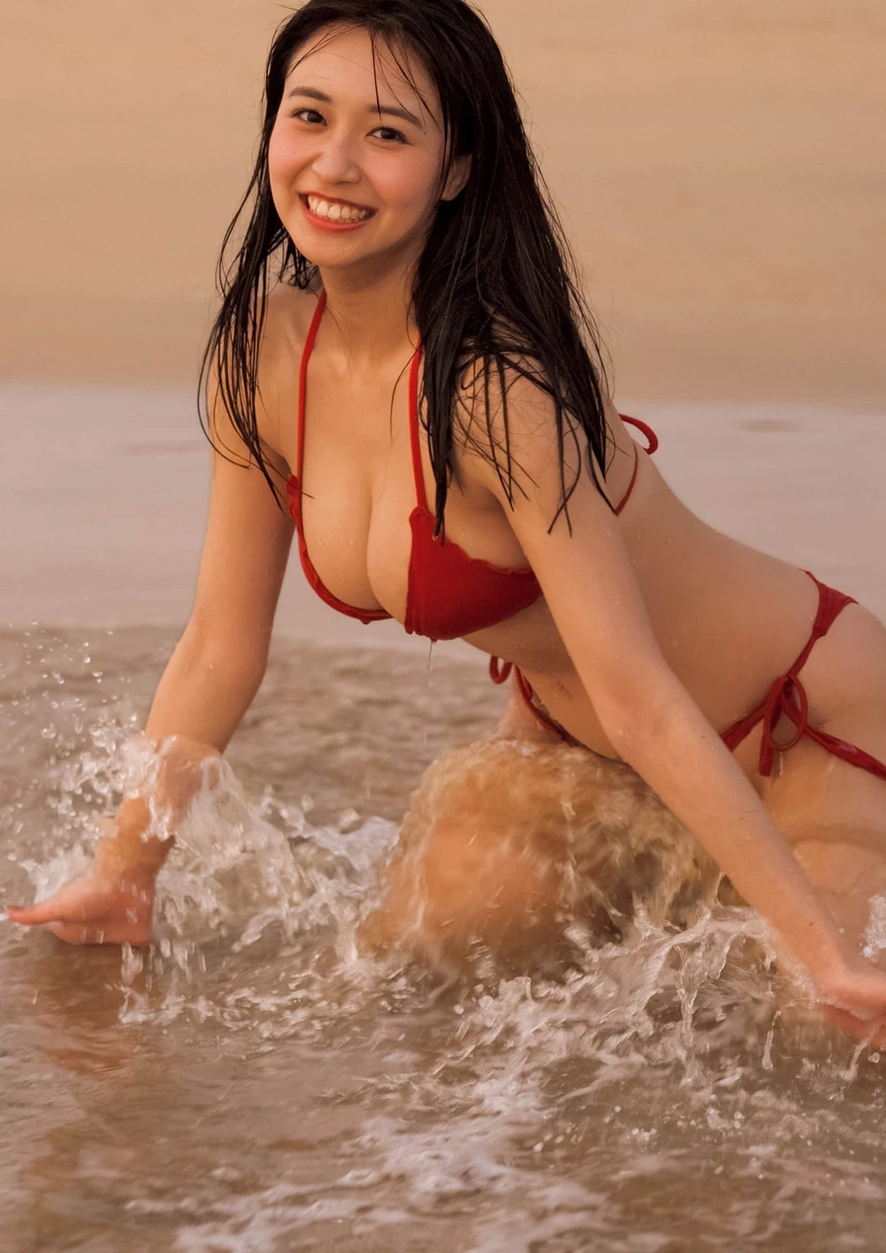 Aoi Mizobata 溝端葵 – 1st写真集 「あおいままで。」 - P98