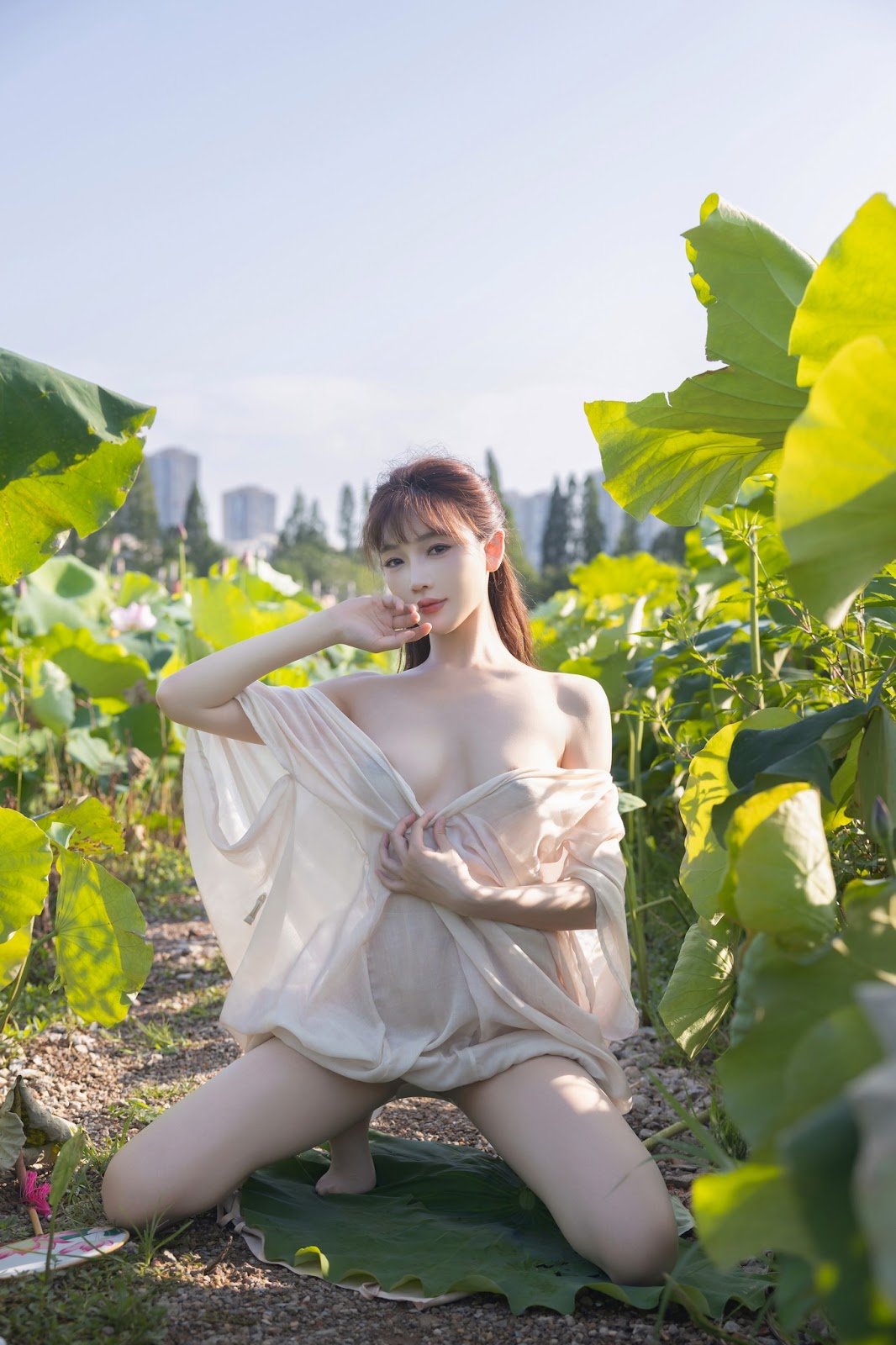 [内购无水印] Lu Xuan Xuan (陆萱萱) – 秀人网模特 荷花 - P26