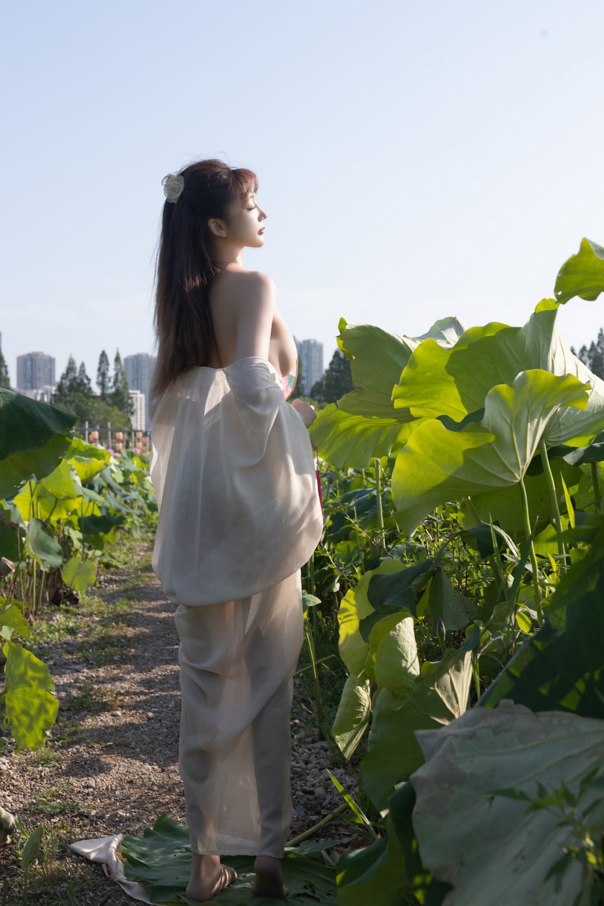 [内购无水印] Lu Xuan Xuan (陆萱萱) – 秀人网模特 荷花 - P29