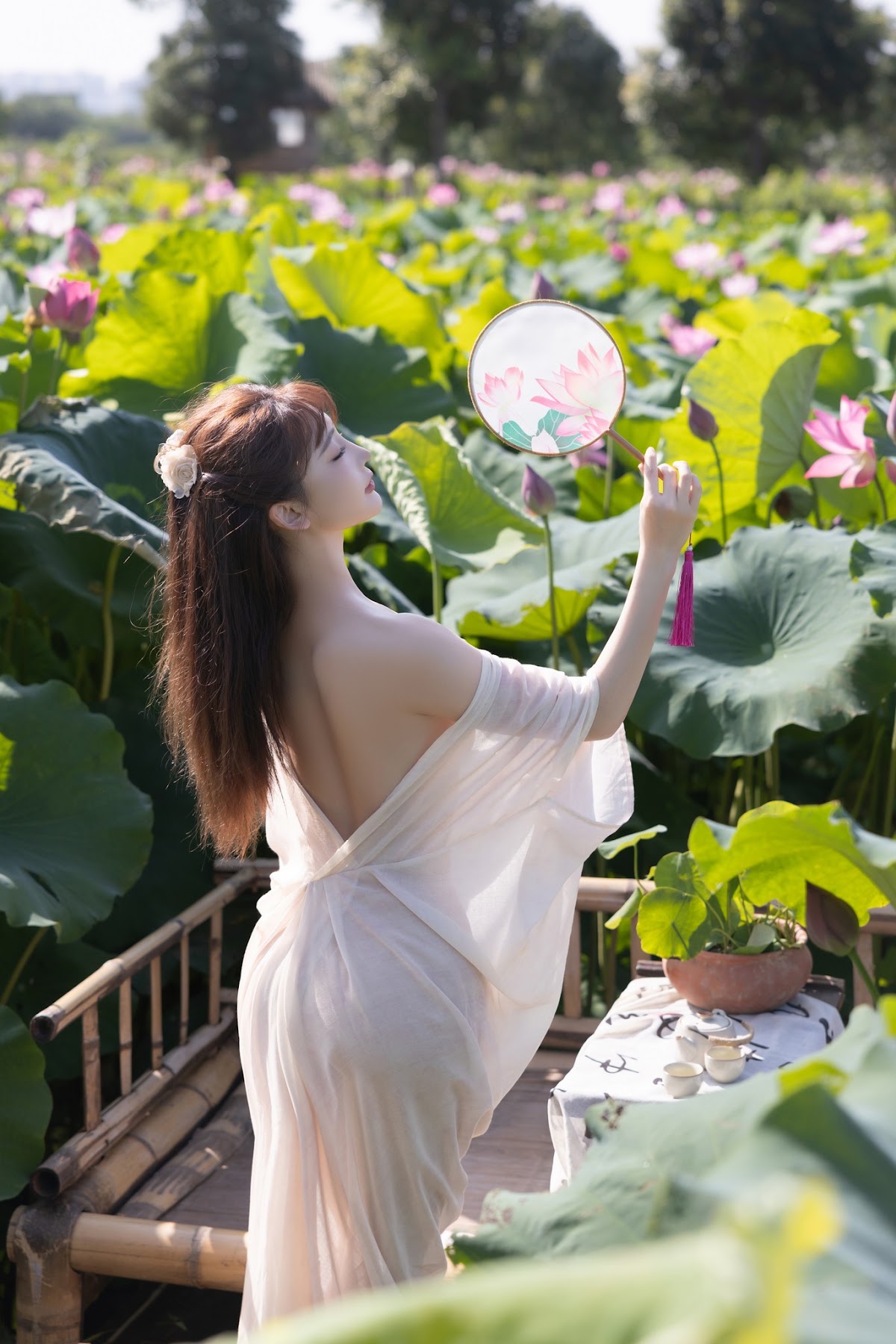 [内购无水印] Lu Xuan Xuan (陆萱萱) – 秀人网模特 荷花 - P55