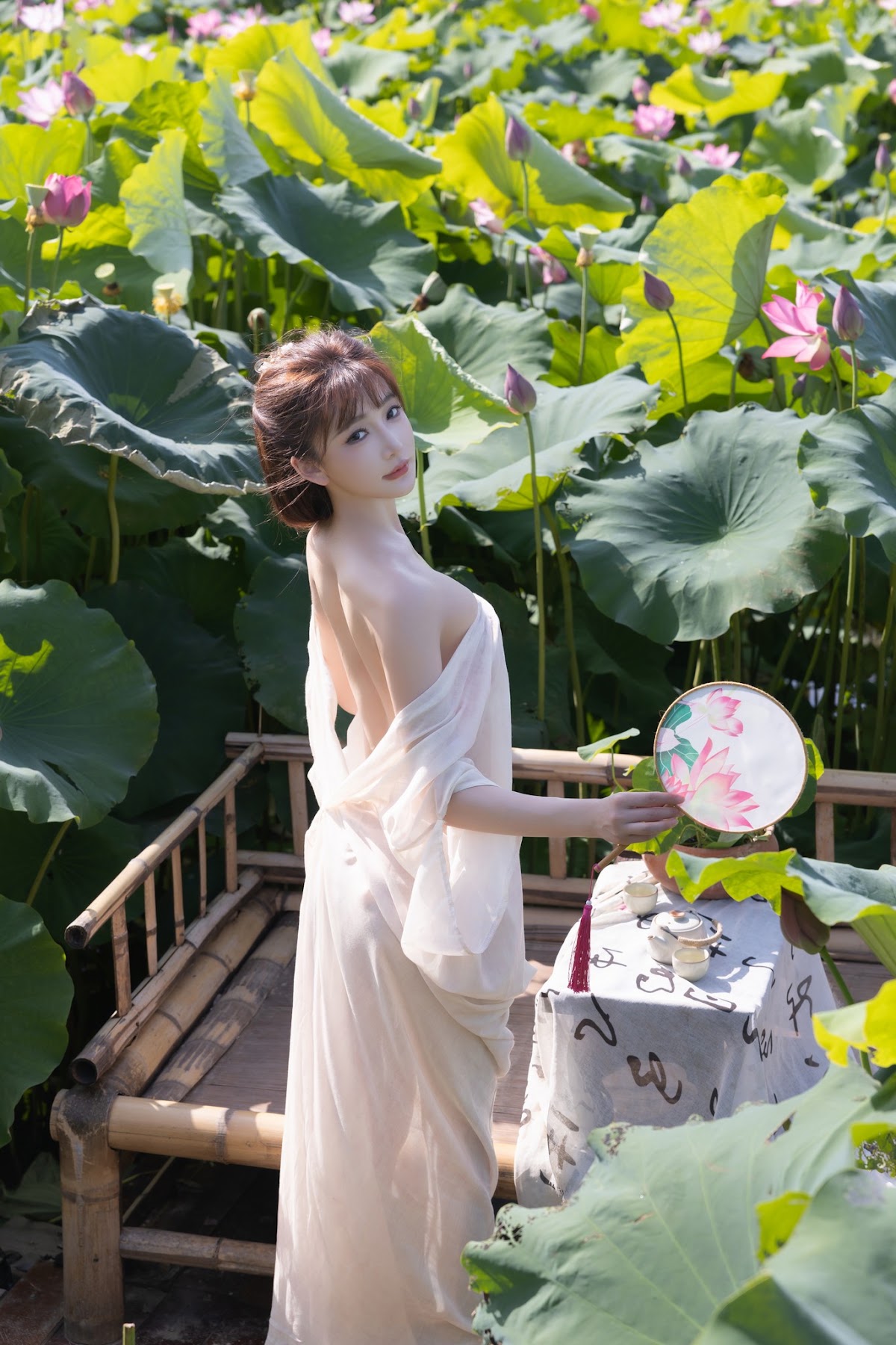 [内购无水印] Lu Xuan Xuan (陆萱萱) – 秀人网模特 荷花 - P62