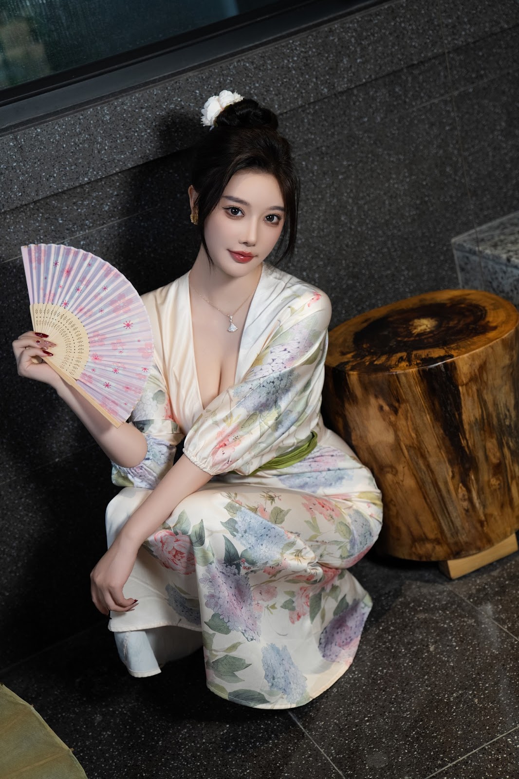 [内购无水印] Yang Chen Chen (杨晨晨Yome) – 秀人网模特 红色情趣 - P20